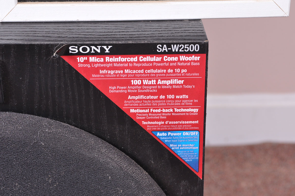 Jamo Shelf Speakers and Sony Subwoofer