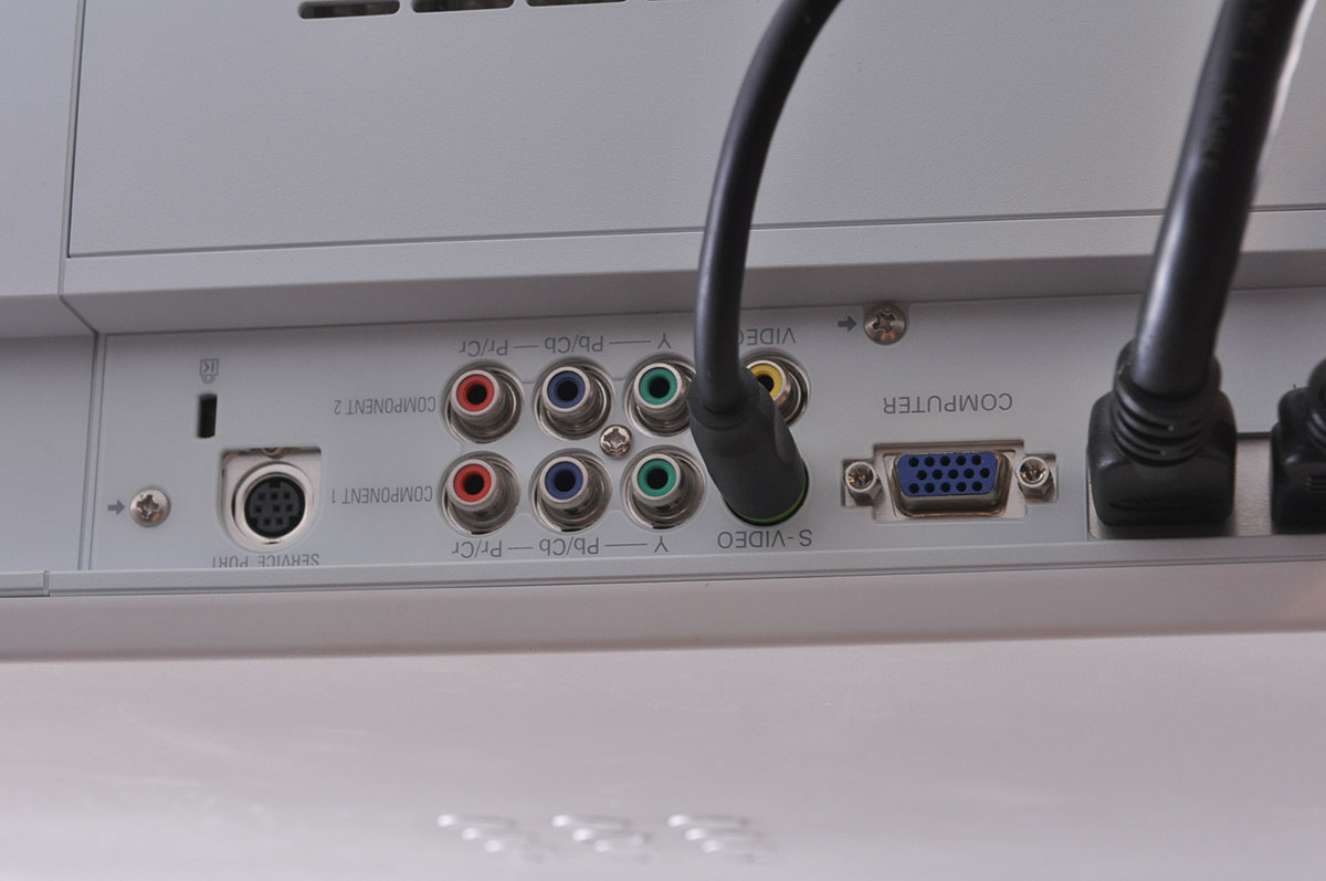 Sanyo Multimedia Projector PLV-Z2000