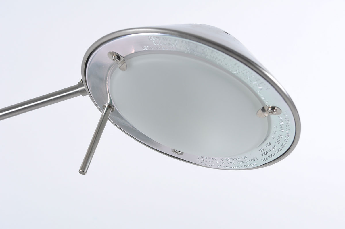 Modern Articulated Desk Lamp