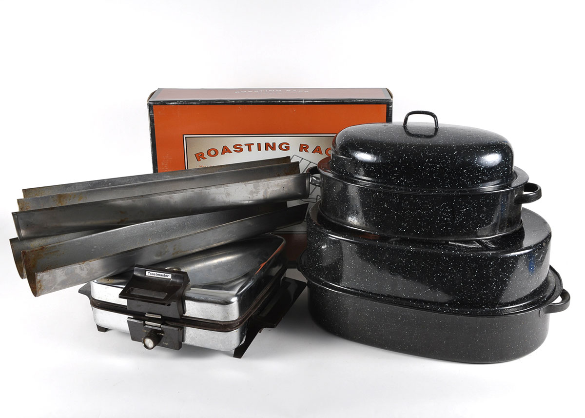 Specklewear Roasters and Kitchen Items