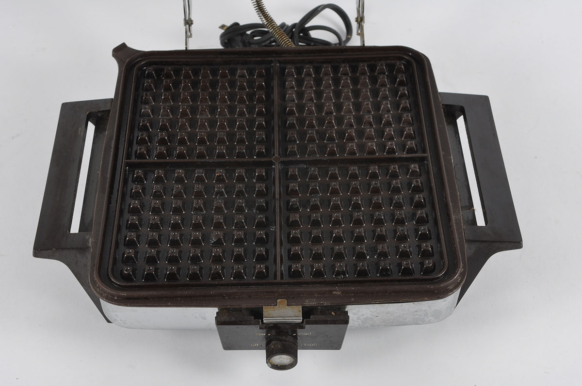 Specklewear Roasters and Kitchen Items