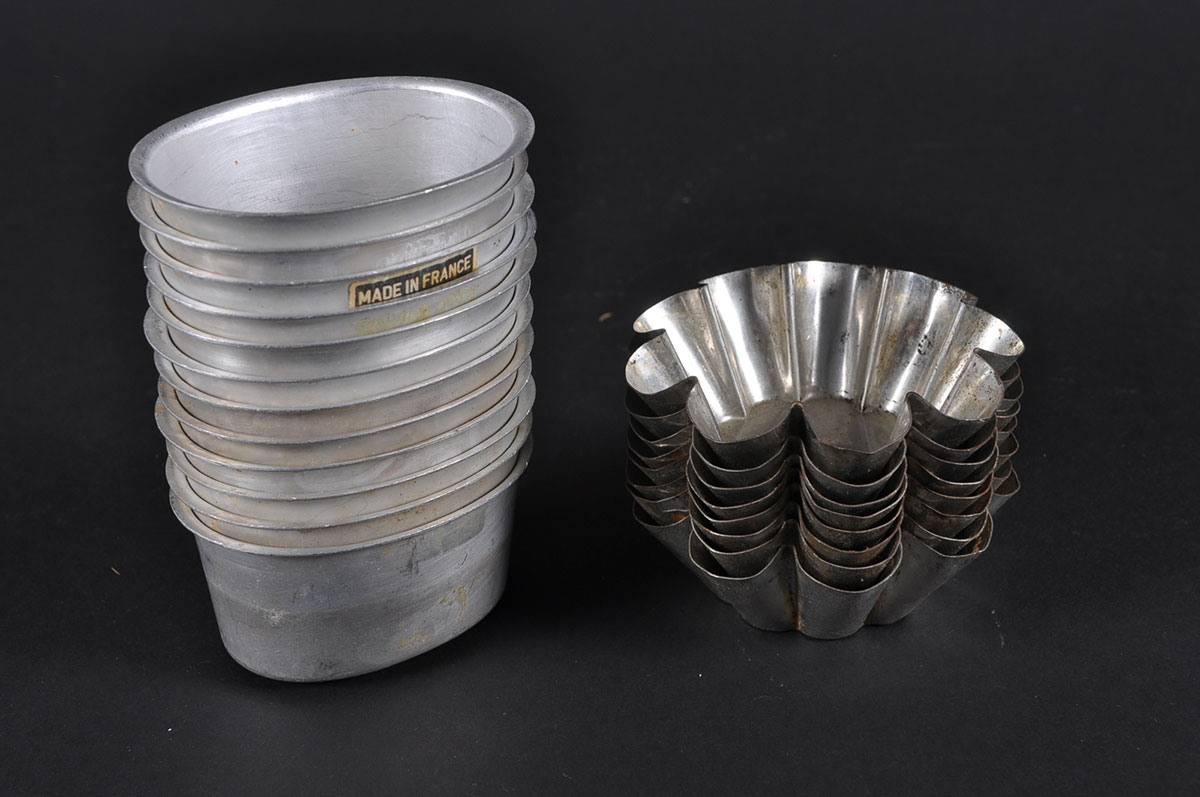 Louisville Stonewear and Assorted Bakewear