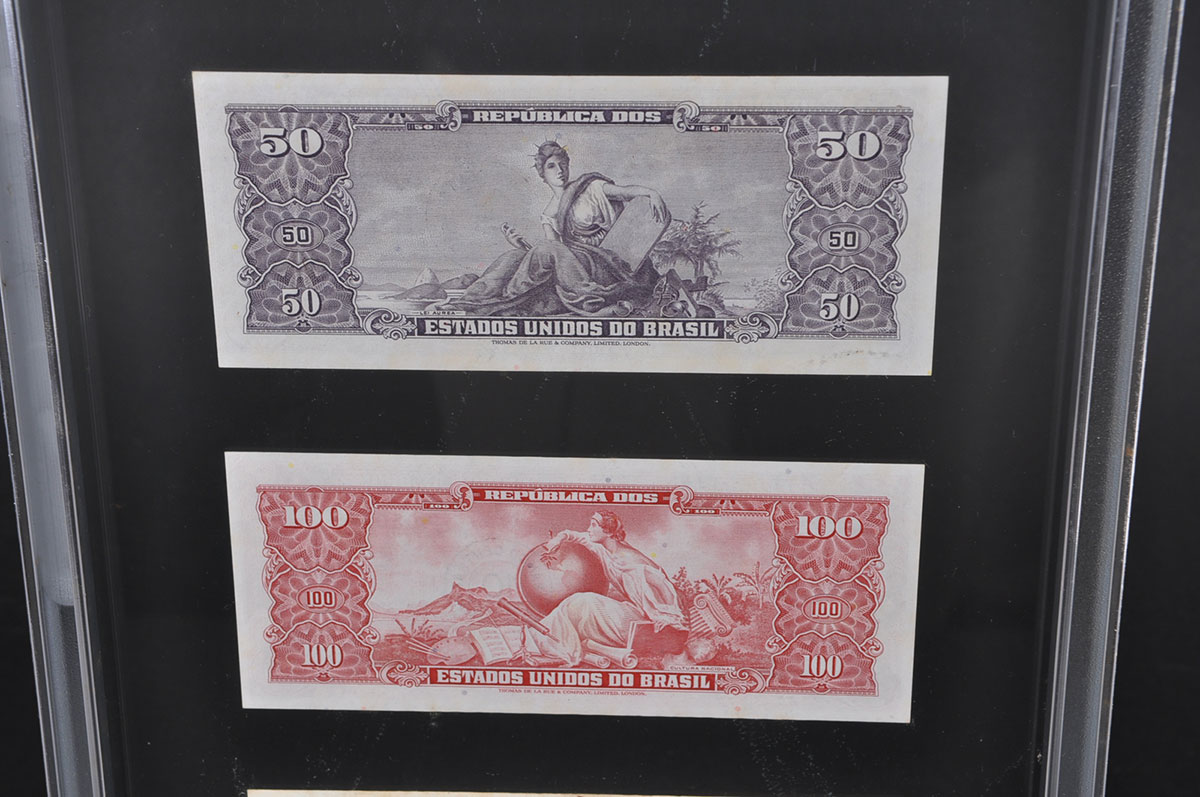 Foreign Paper Currency in Floating Frames