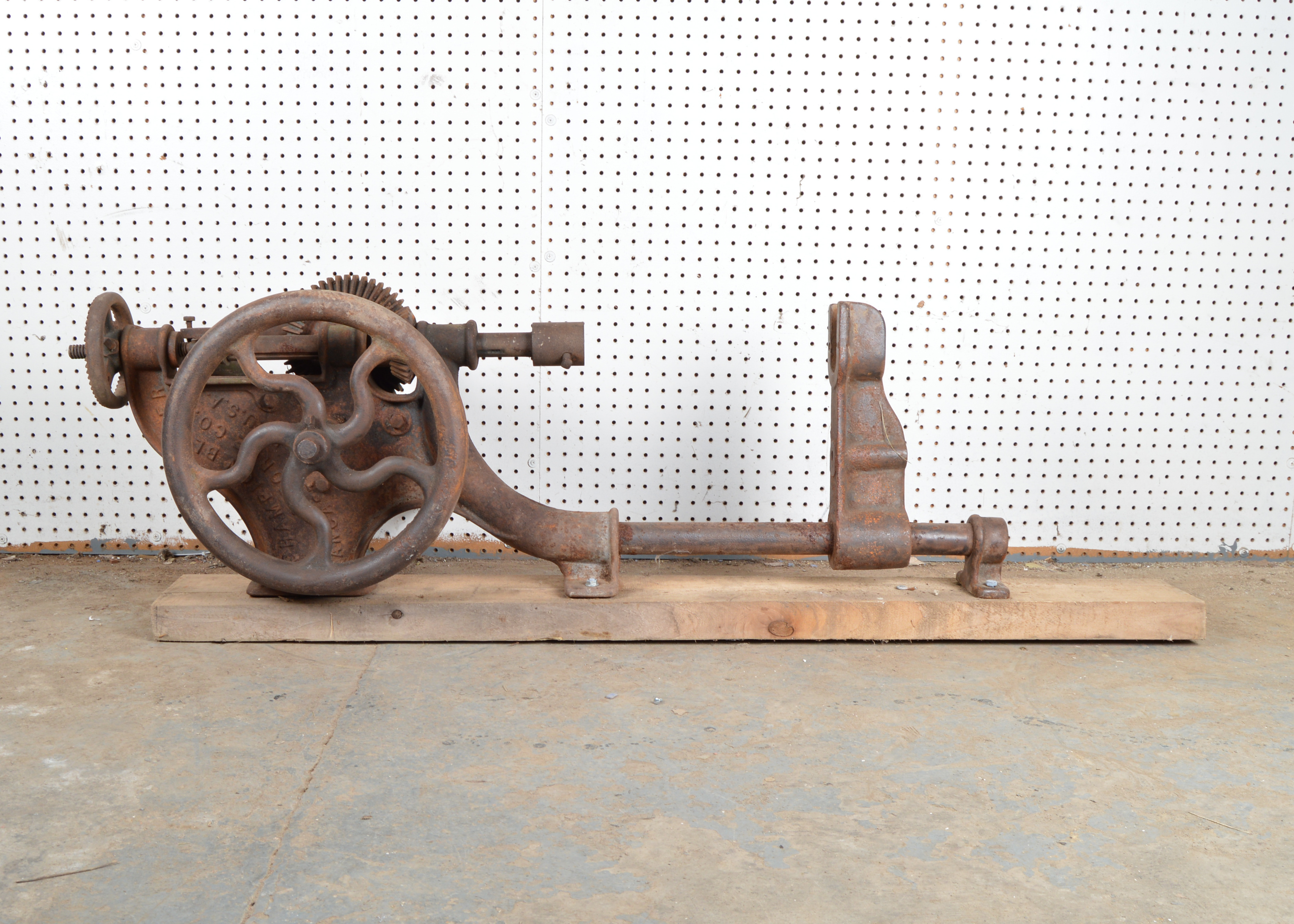Wall mounted hand on sale crank drill press