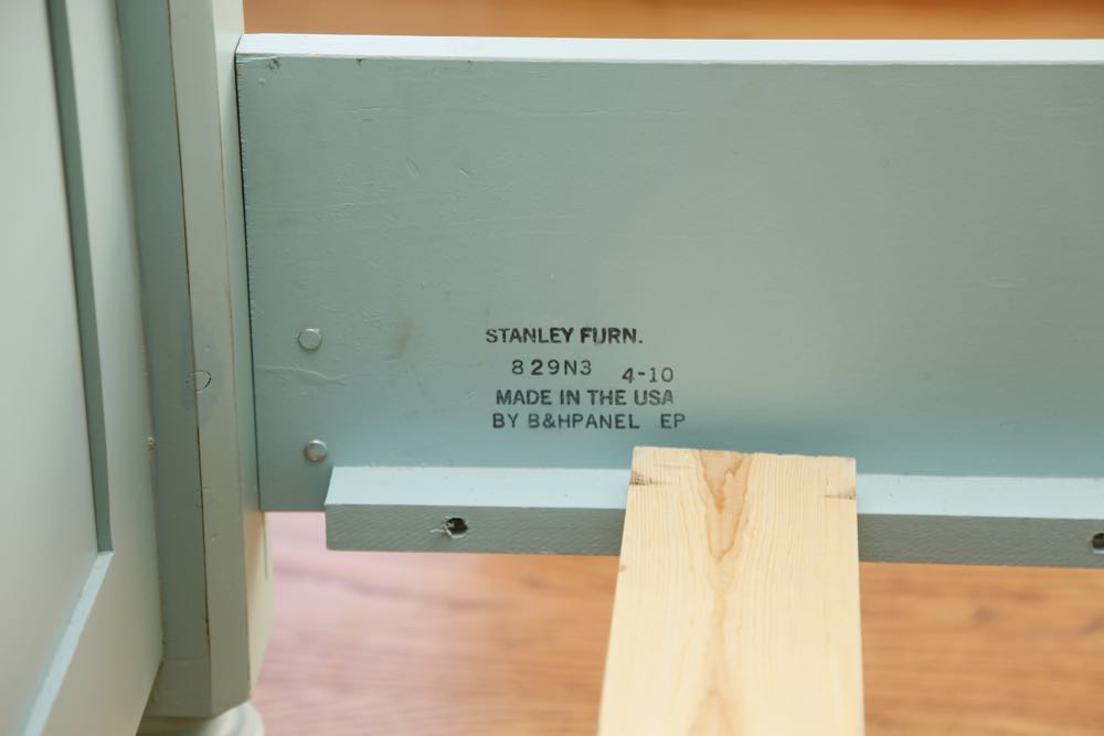 Stanley Furniture Queen Bed