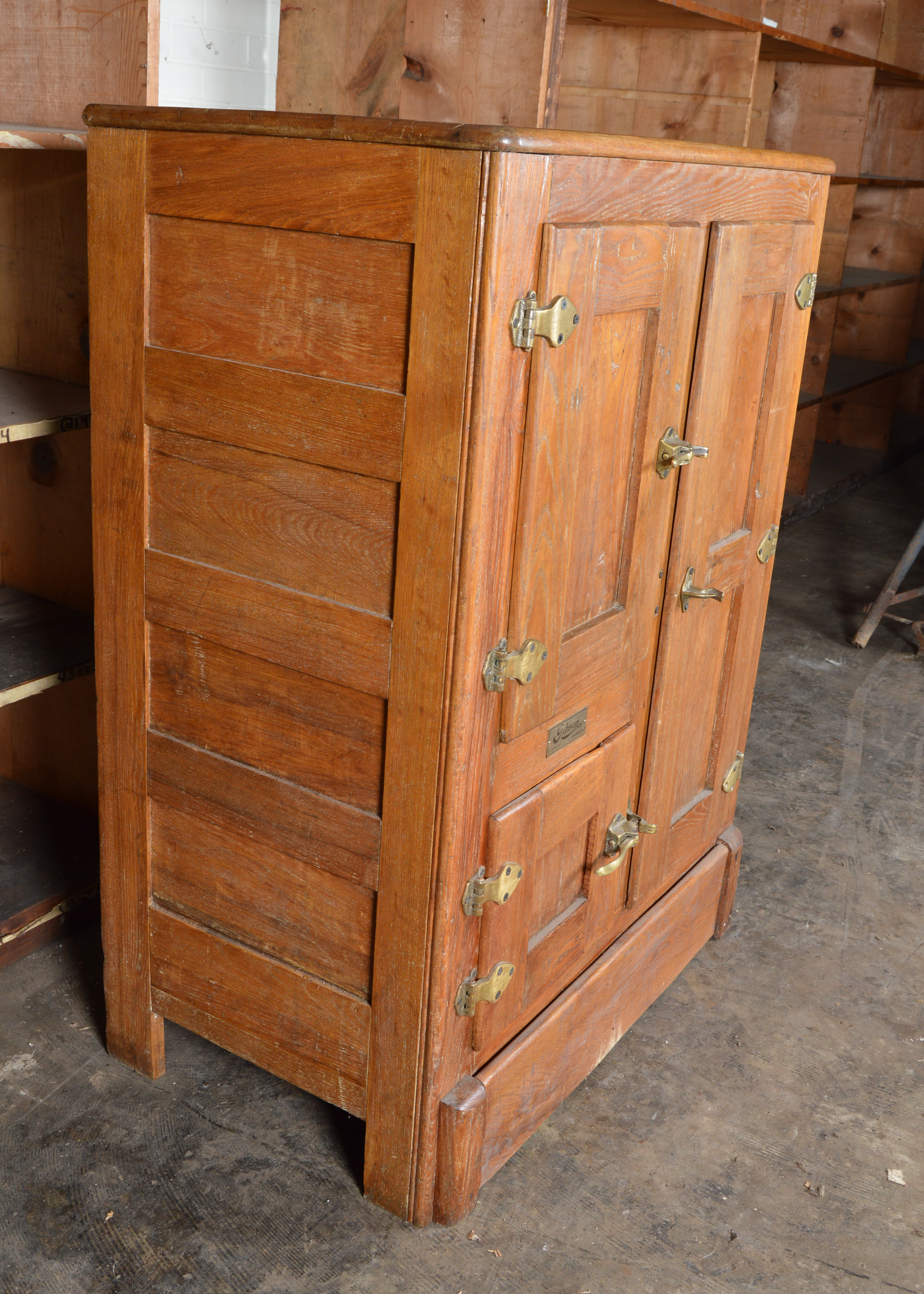 Antique Gibson Cambria Ice Box Refrigerator