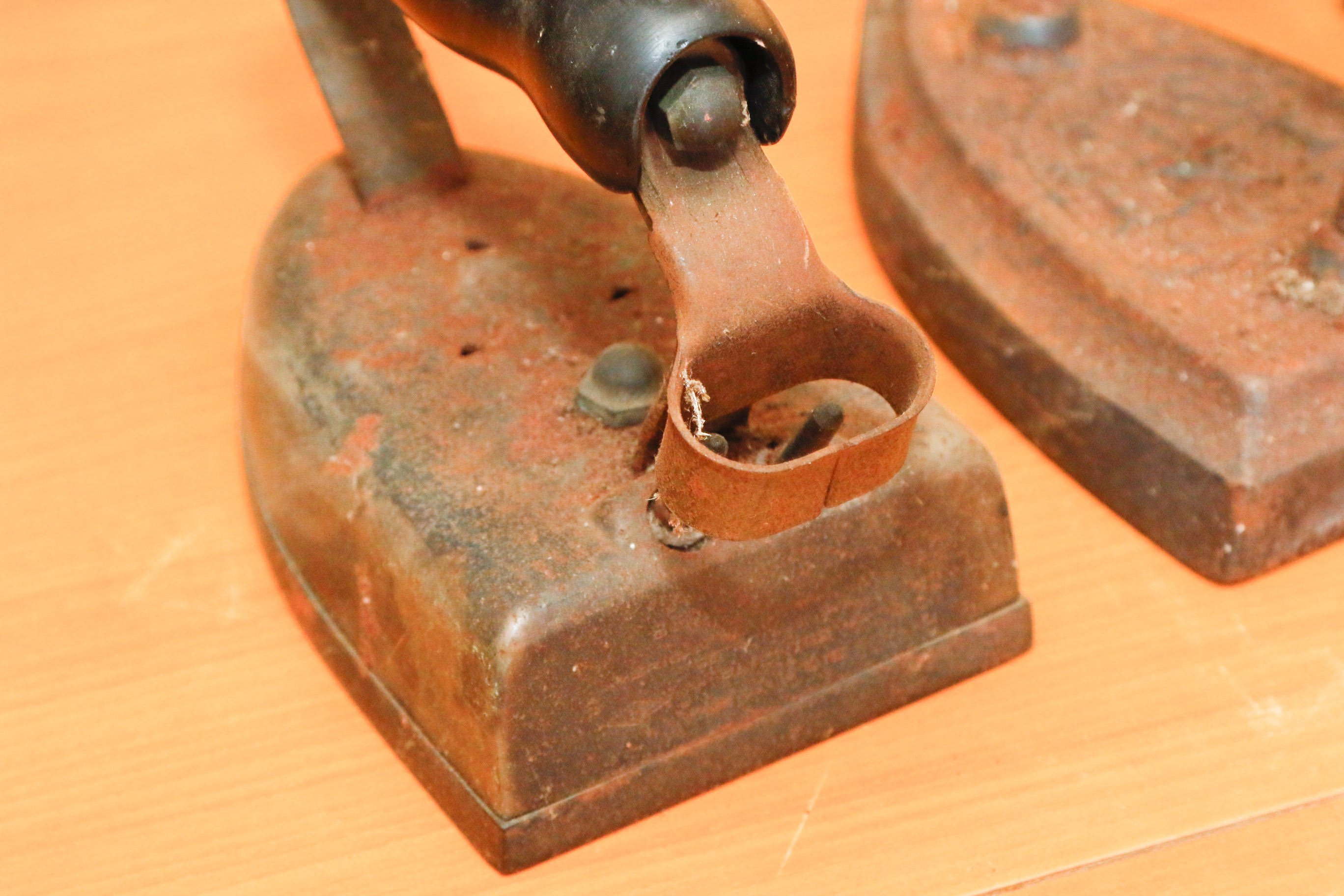Collection of Four Antique Cast Iron Sad Irons