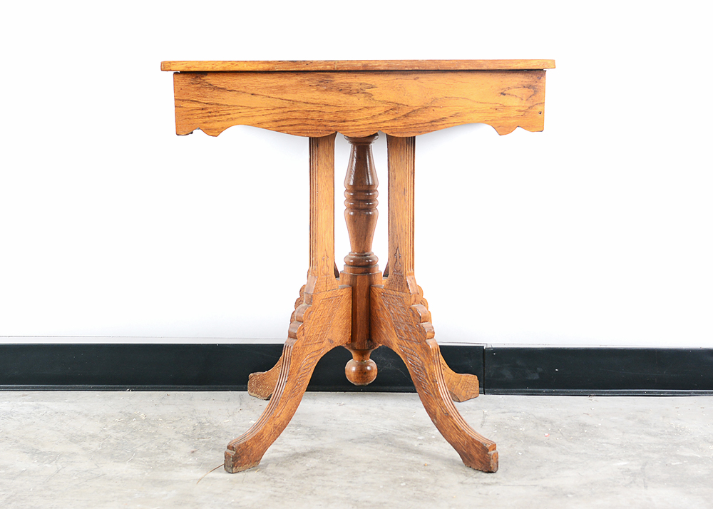 Oak Eastlake End Table