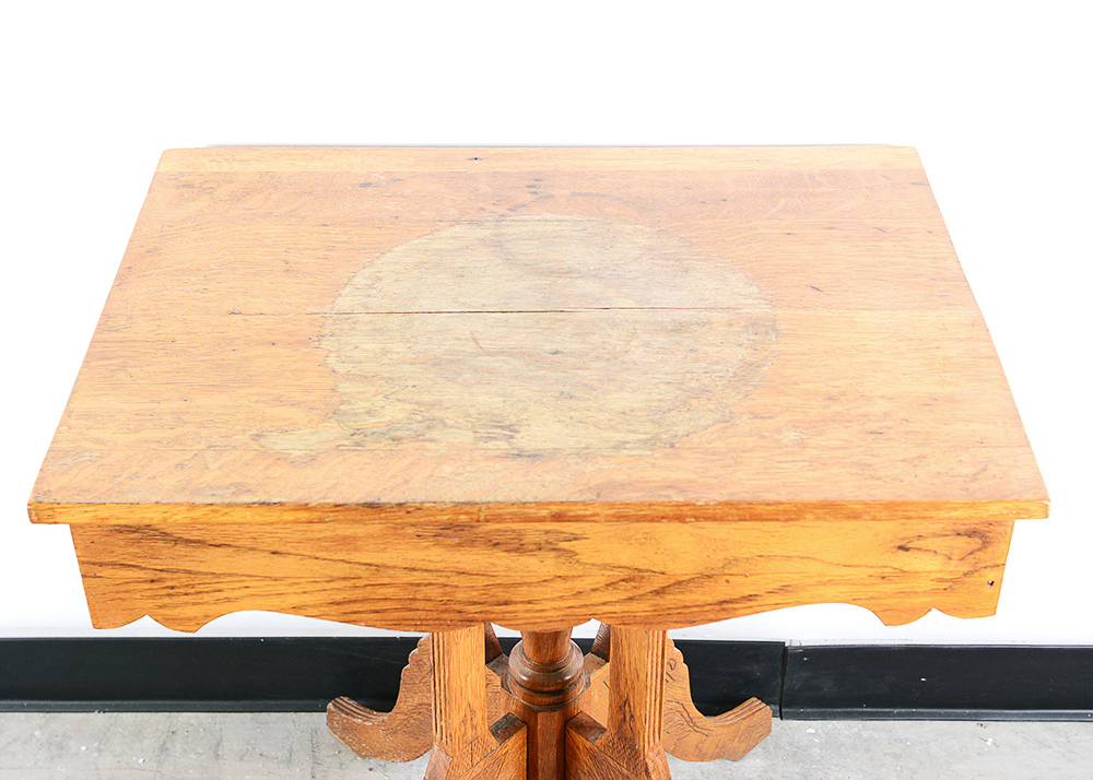 Oak Eastlake End Table