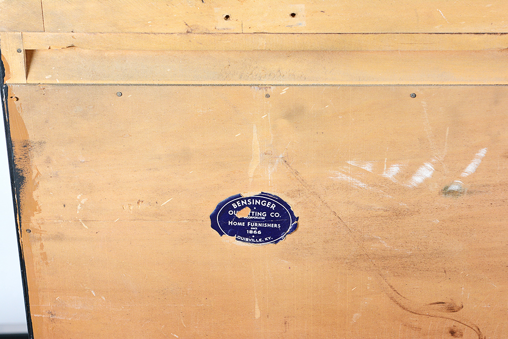 Black Dresser With Matching Nightstands