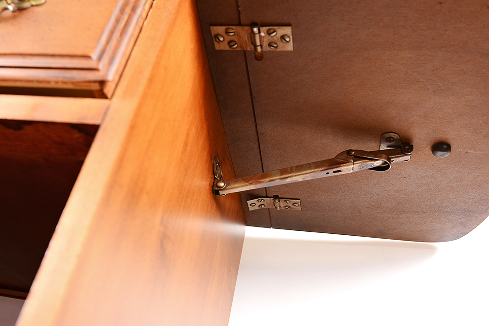 Maple Drop Leaf Buffet