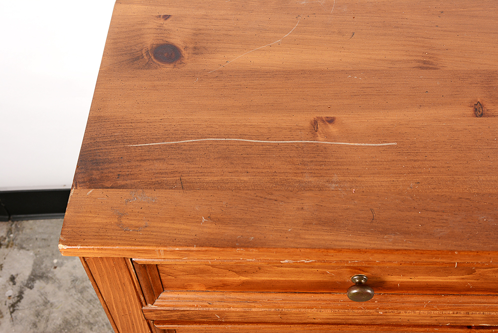Knotty Pine Kneehole Desk