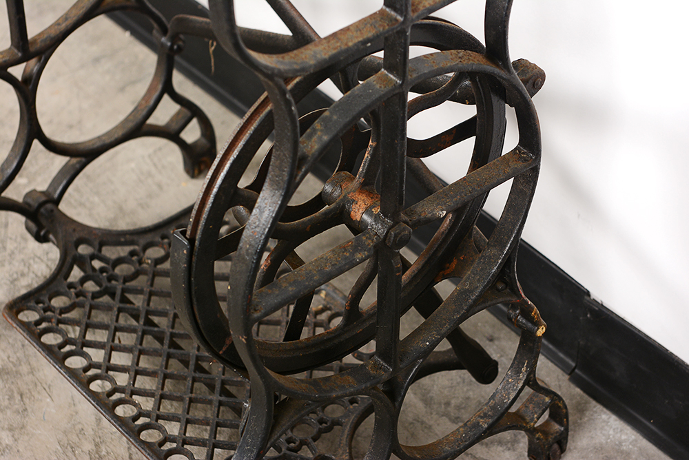 Cast Iron Treadle Base