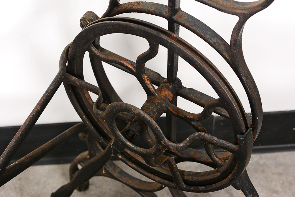 Cast Iron Treadle Base