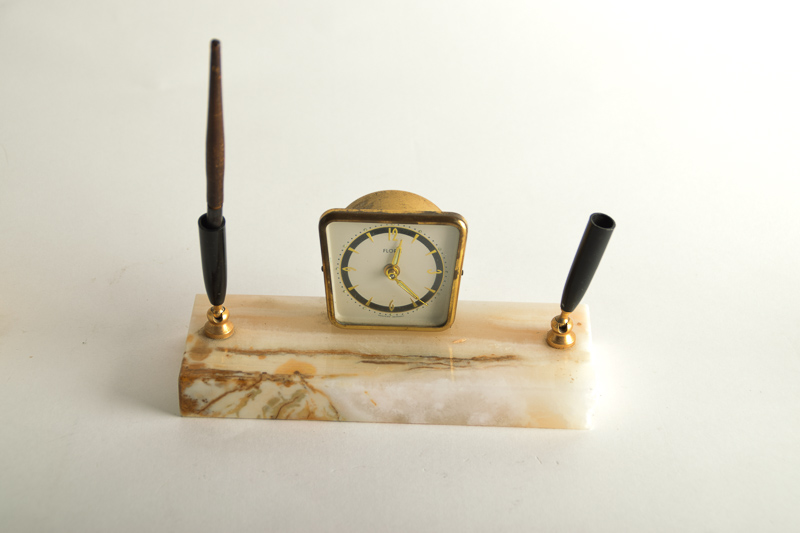 Vintage Onyx Base Desk Set