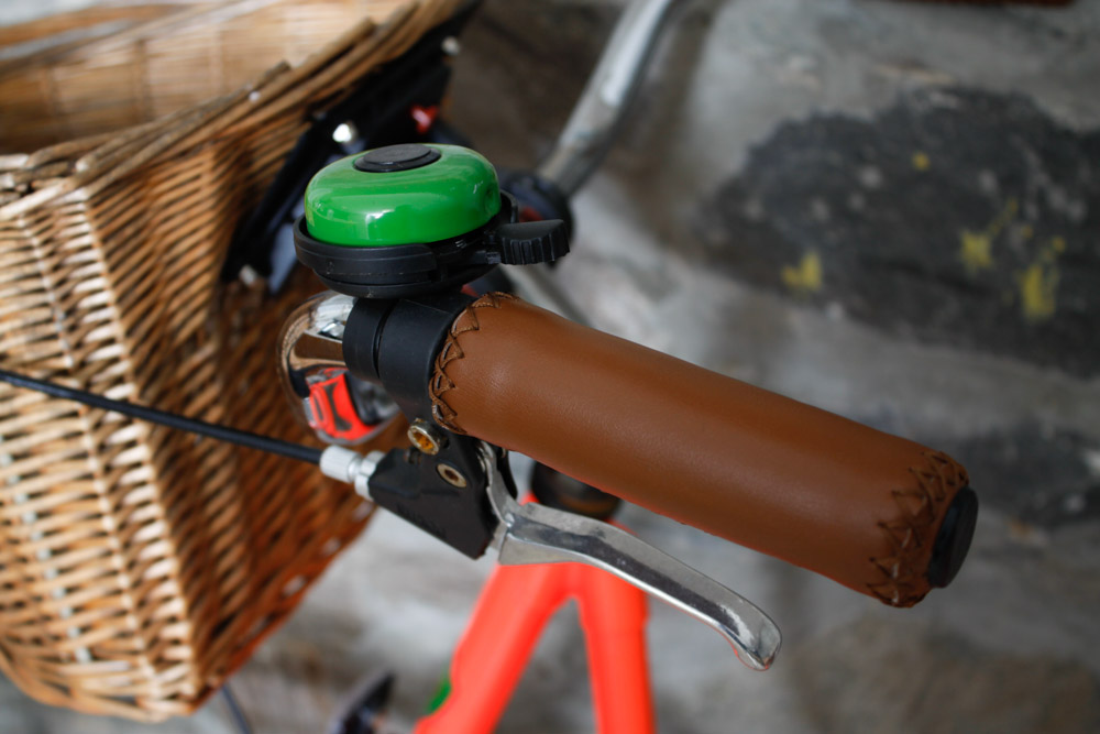 C. Wonder Women's Bicycle