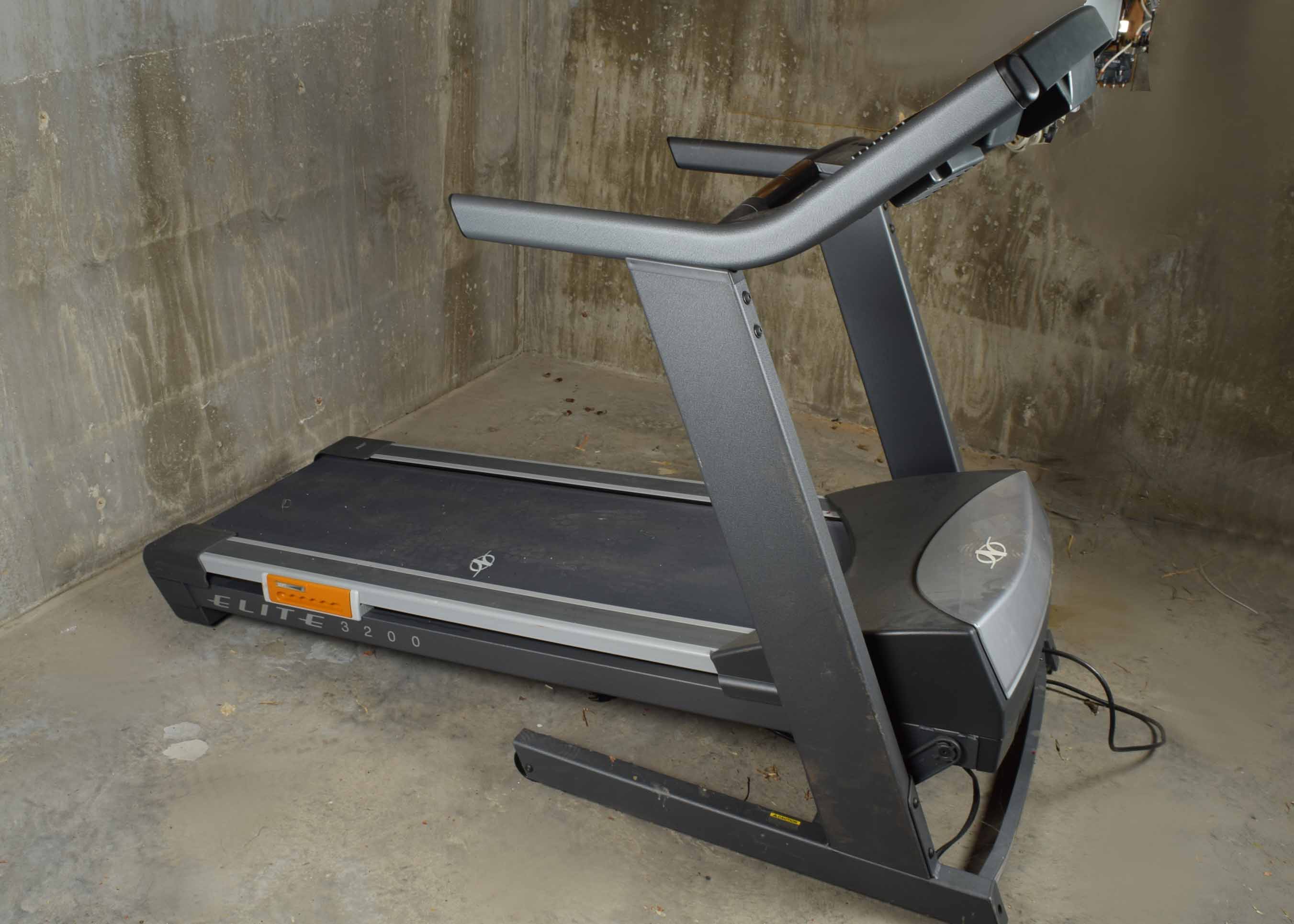 Nordic Track Elite 3200 Treadmill