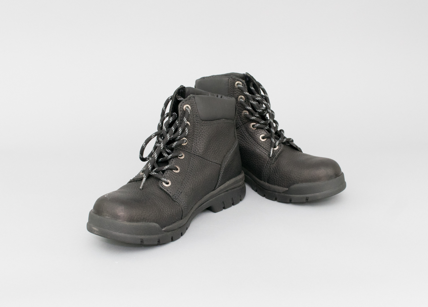 Wolverine Work Boots, Ferland Hockey Skates, & Ogio Locker Bag