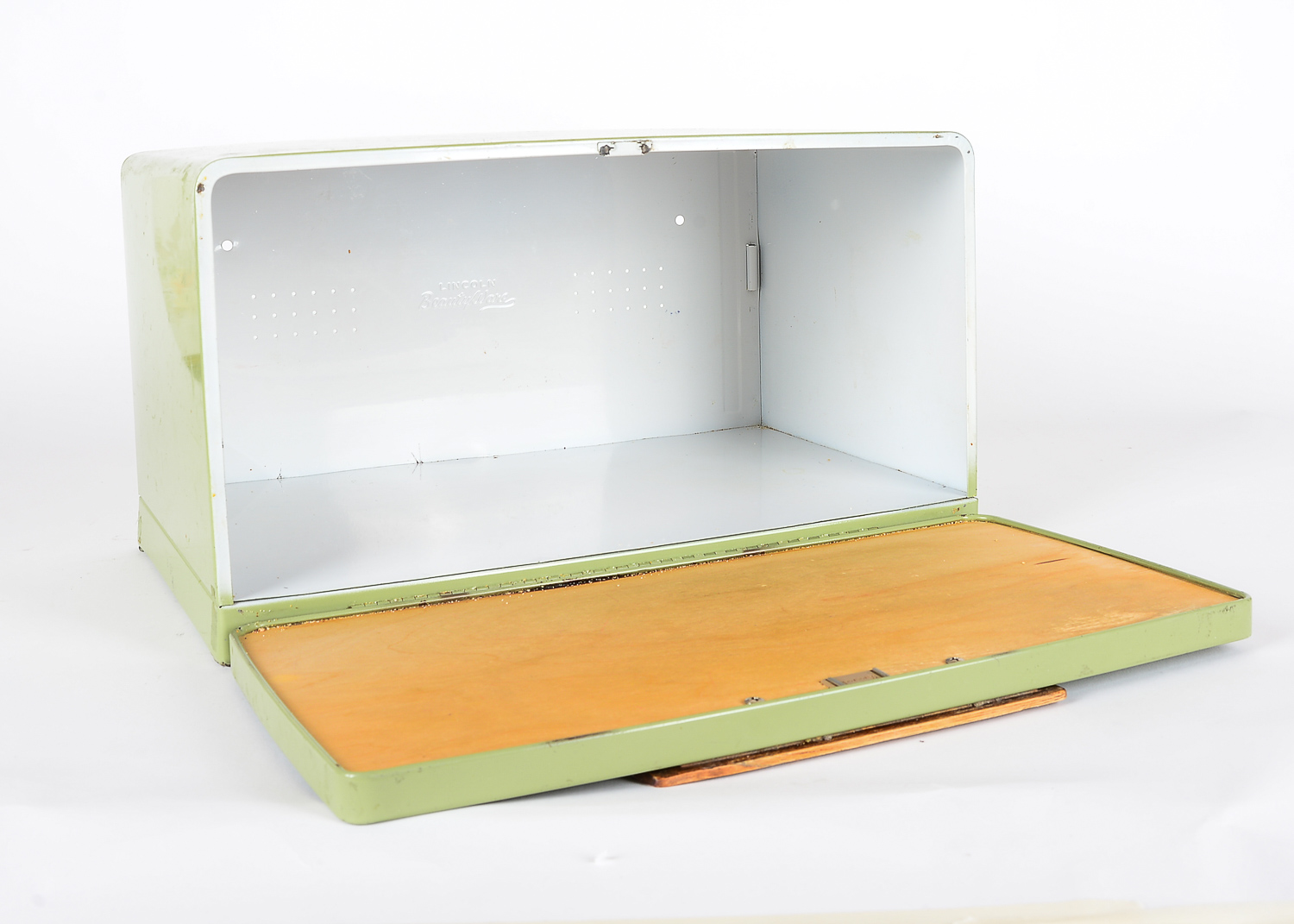 Lincoln Beauty Ware Breadbox