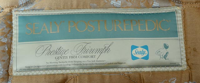 Knotty Pine Four Poster Queen Canopy Bed