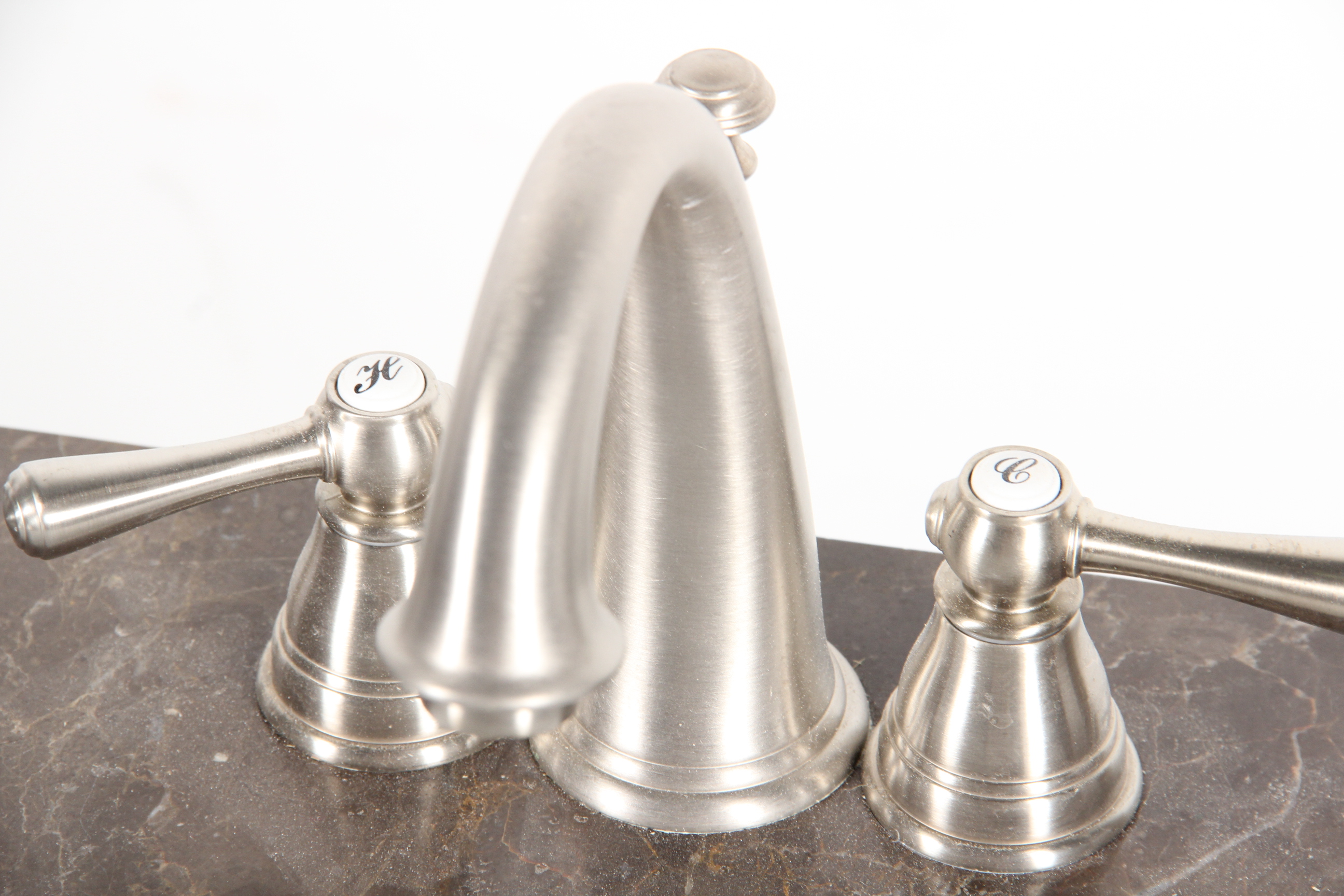 Country Style Bathroom Vanity Sink