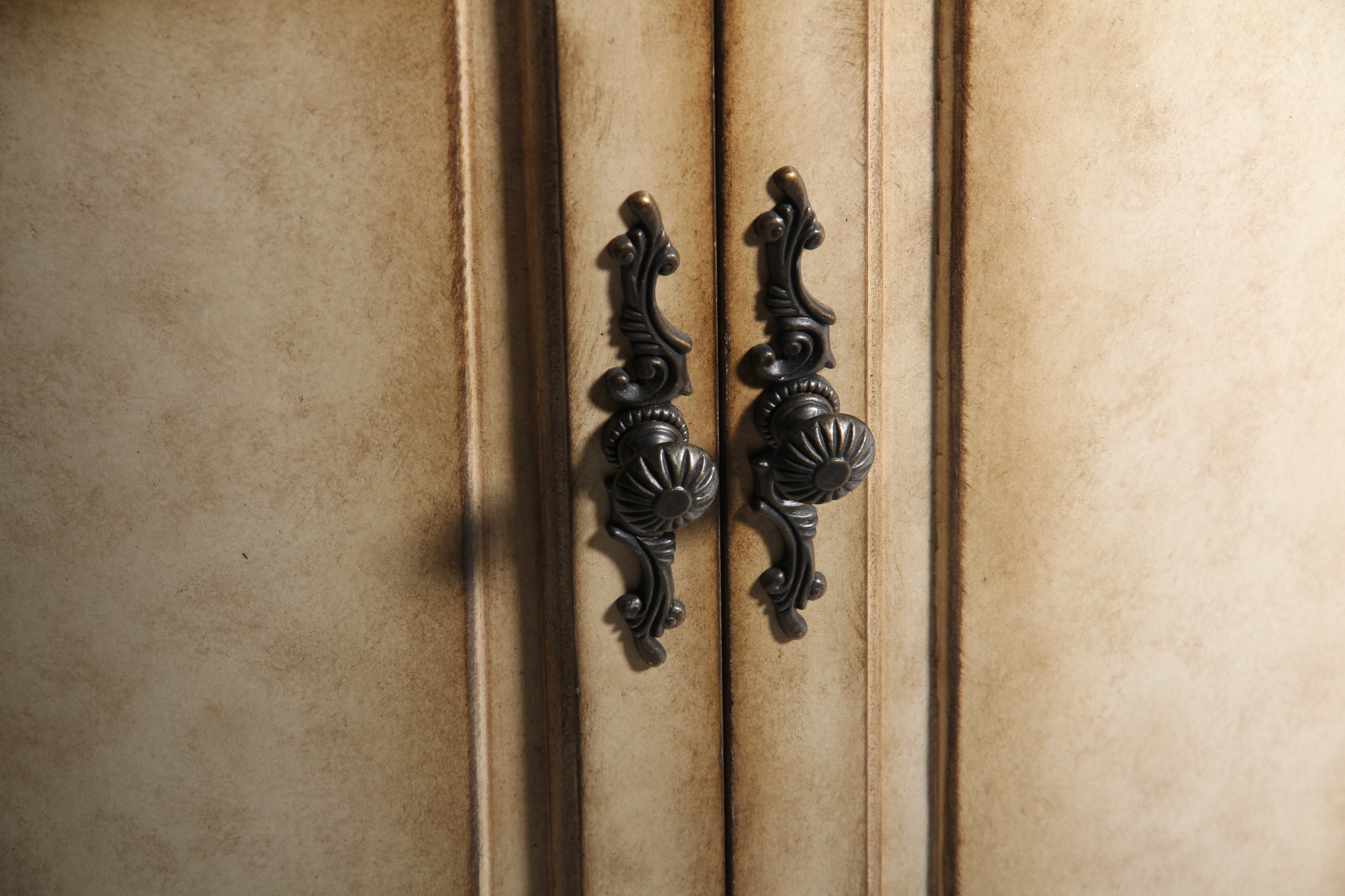 Country Style Bathroom Vanity Sink