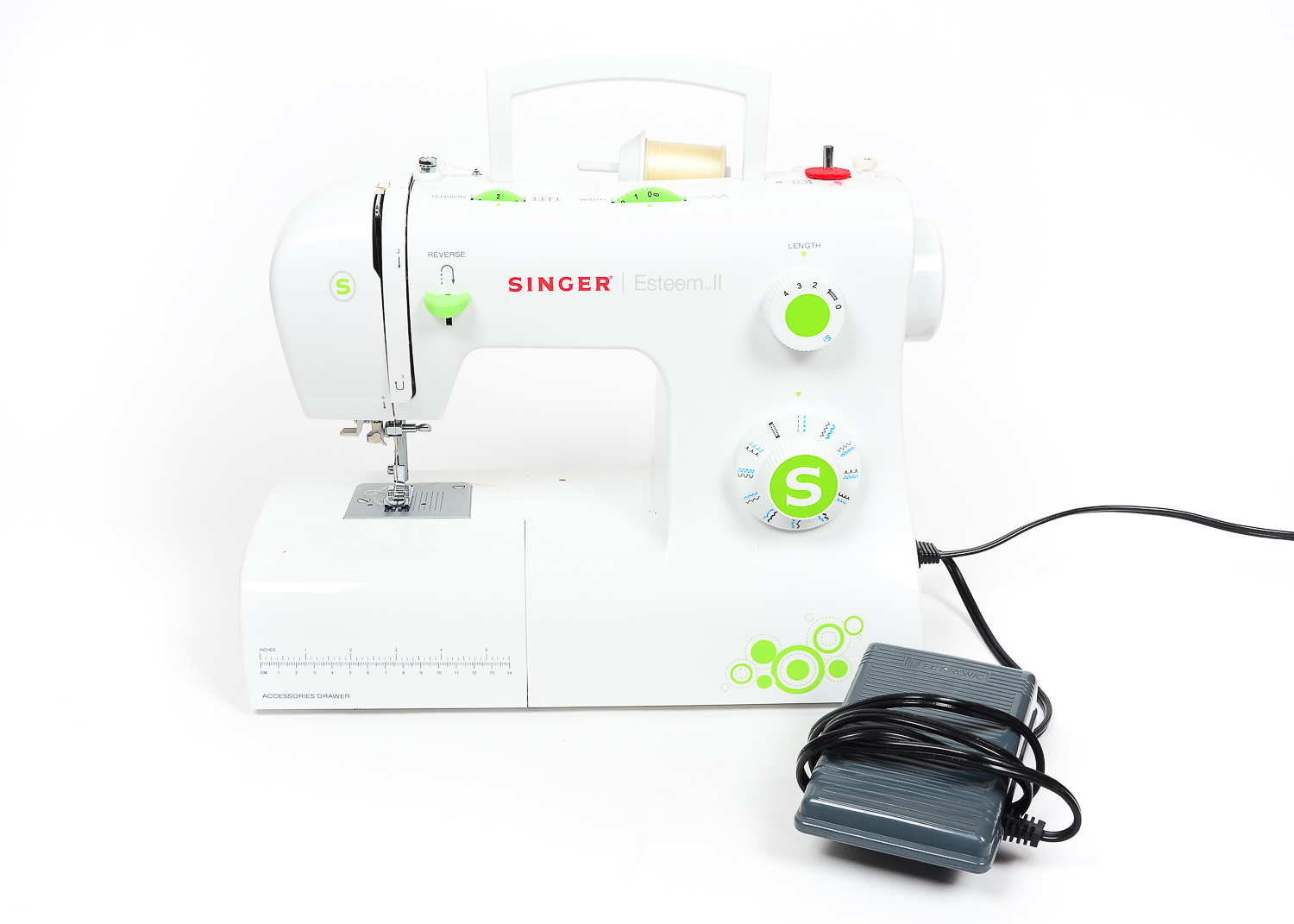 Singer Esteem II Sewing Machine