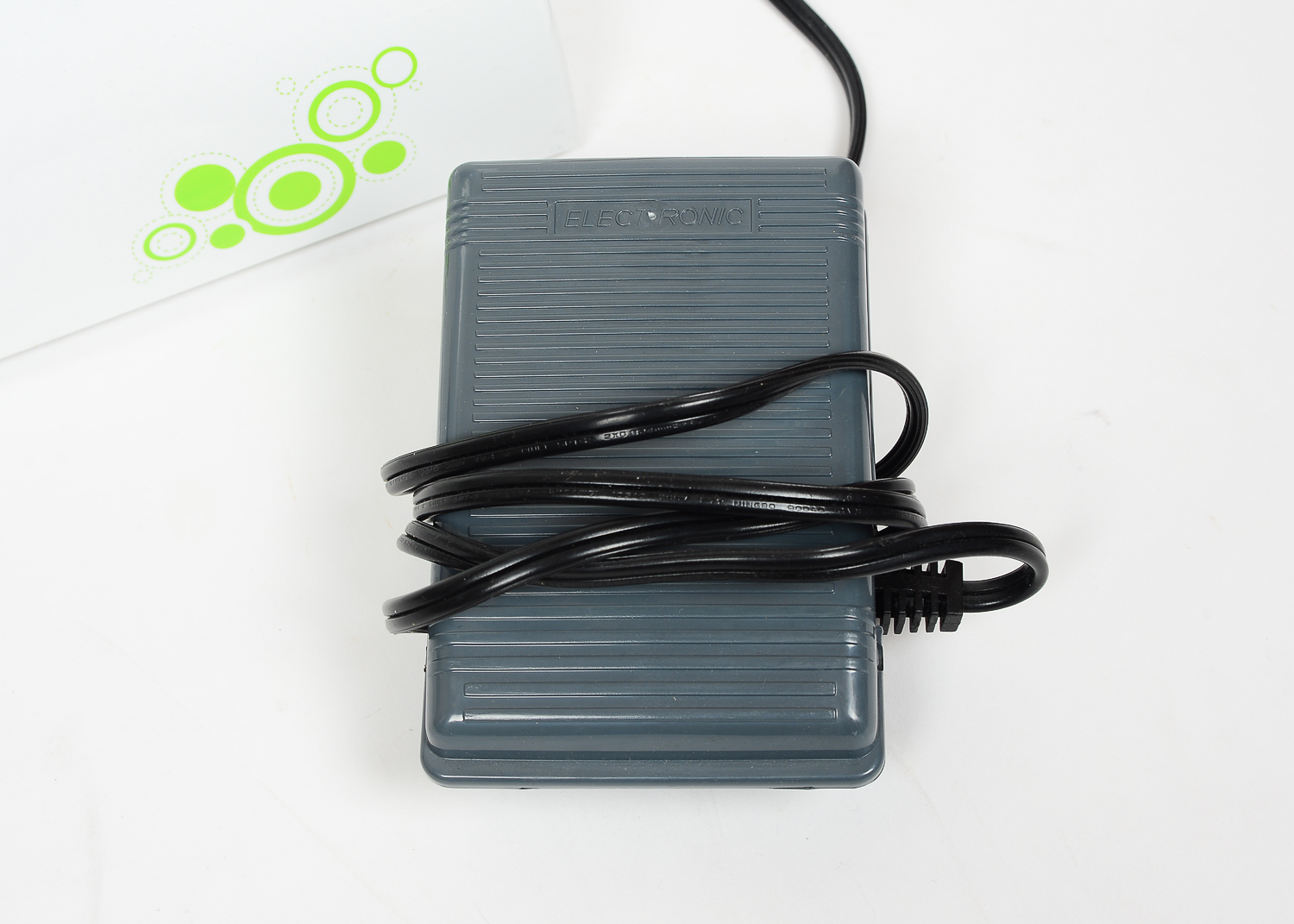 Singer Esteem II Sewing Machine