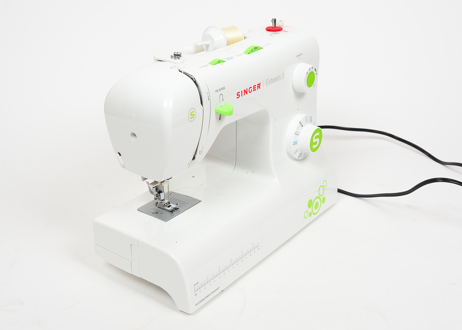 Singer Esteem II Sewing Machine