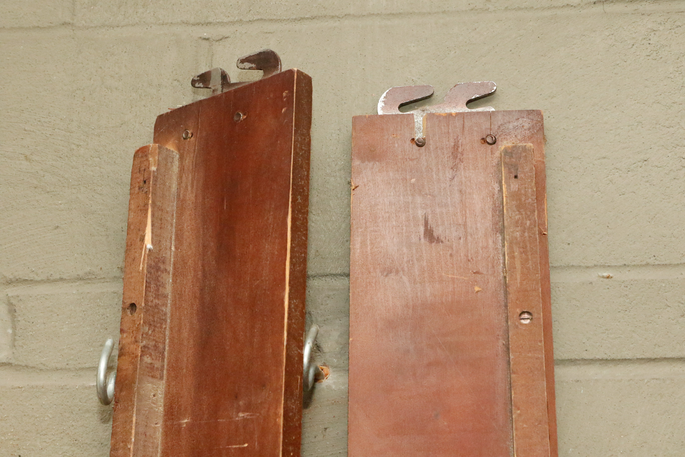 Van Stee Twin Pineapple Poster Bed