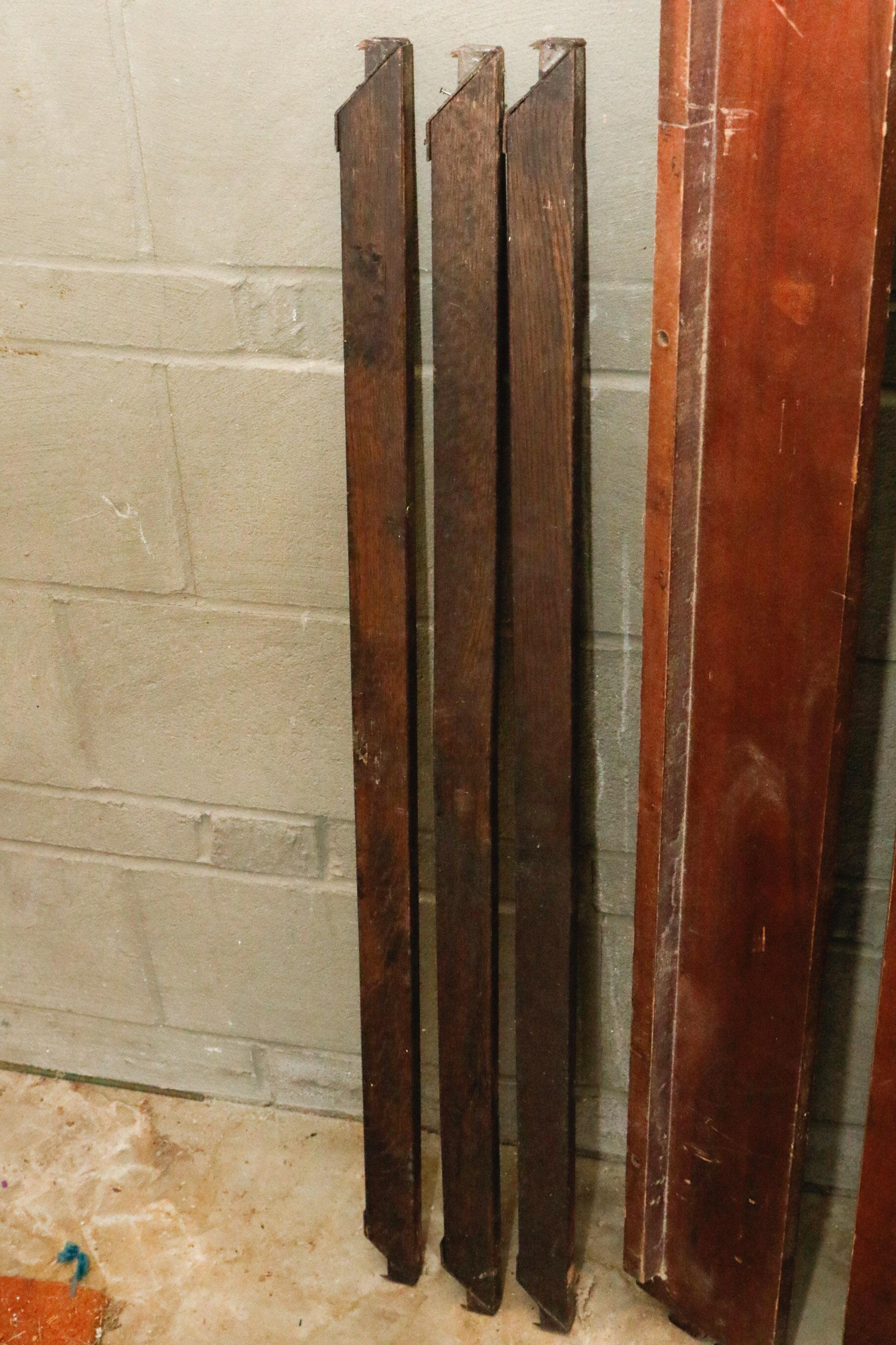 Van Stee Twin Pineapple Poster Bed