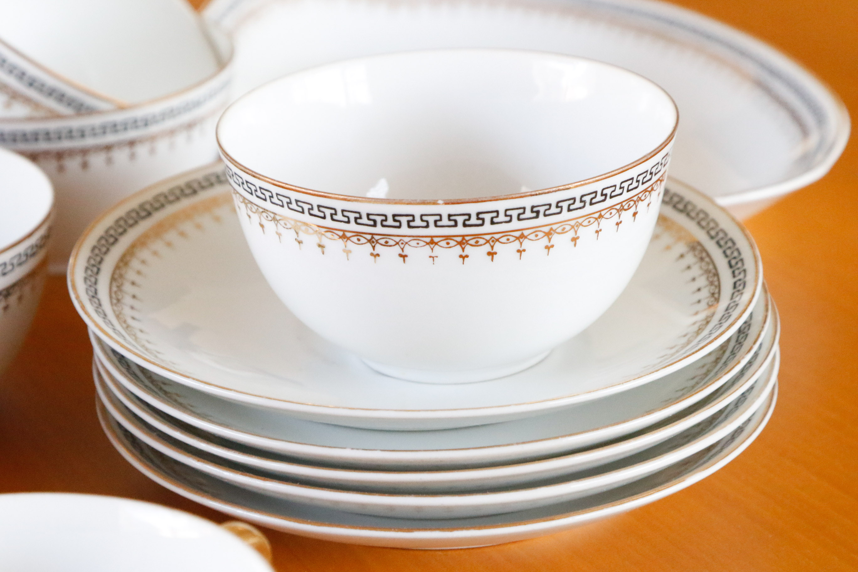 Austria Hub Fine China Dinnerware