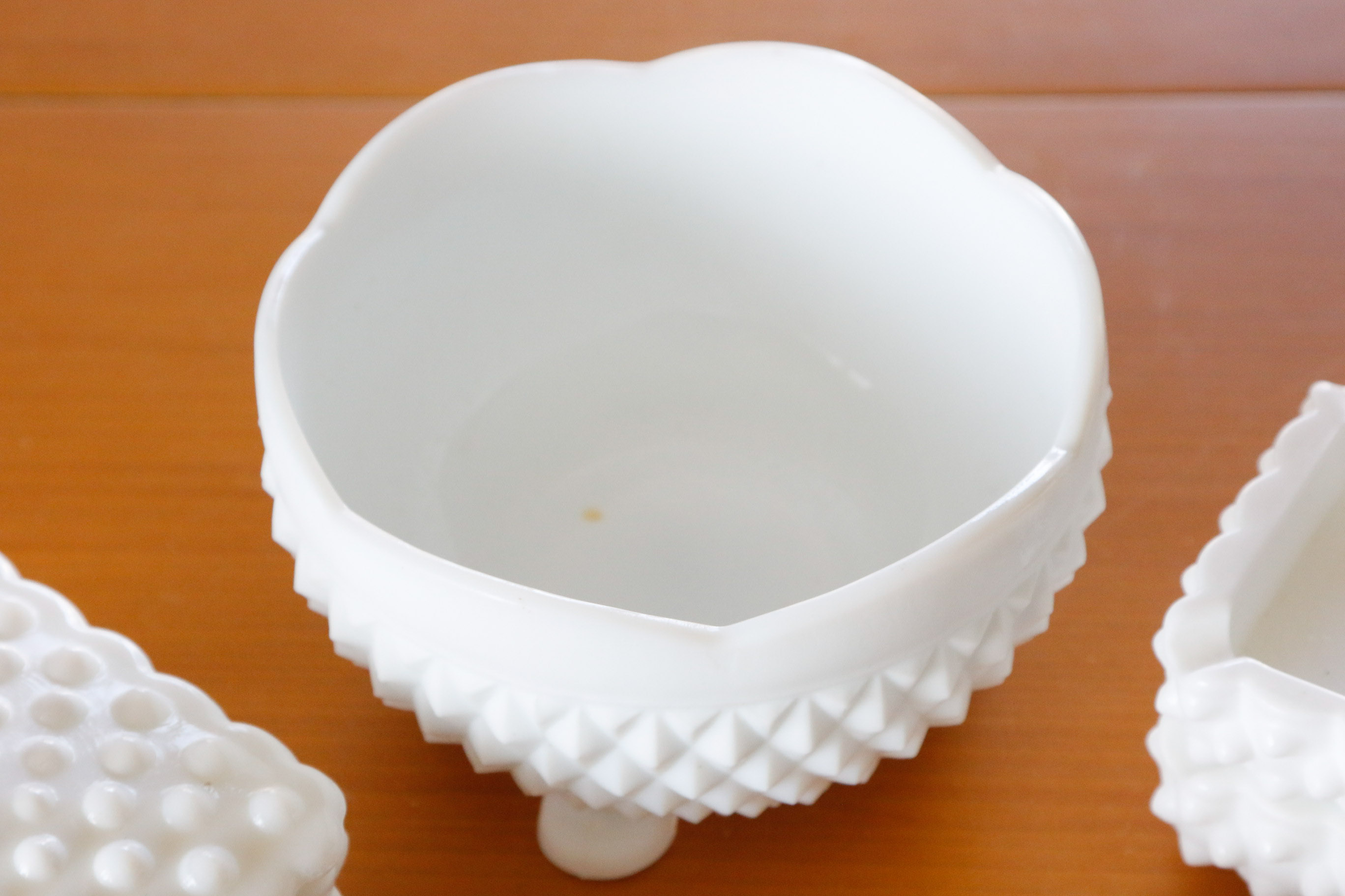 Hobnail Milk Glass Smoking Accessories