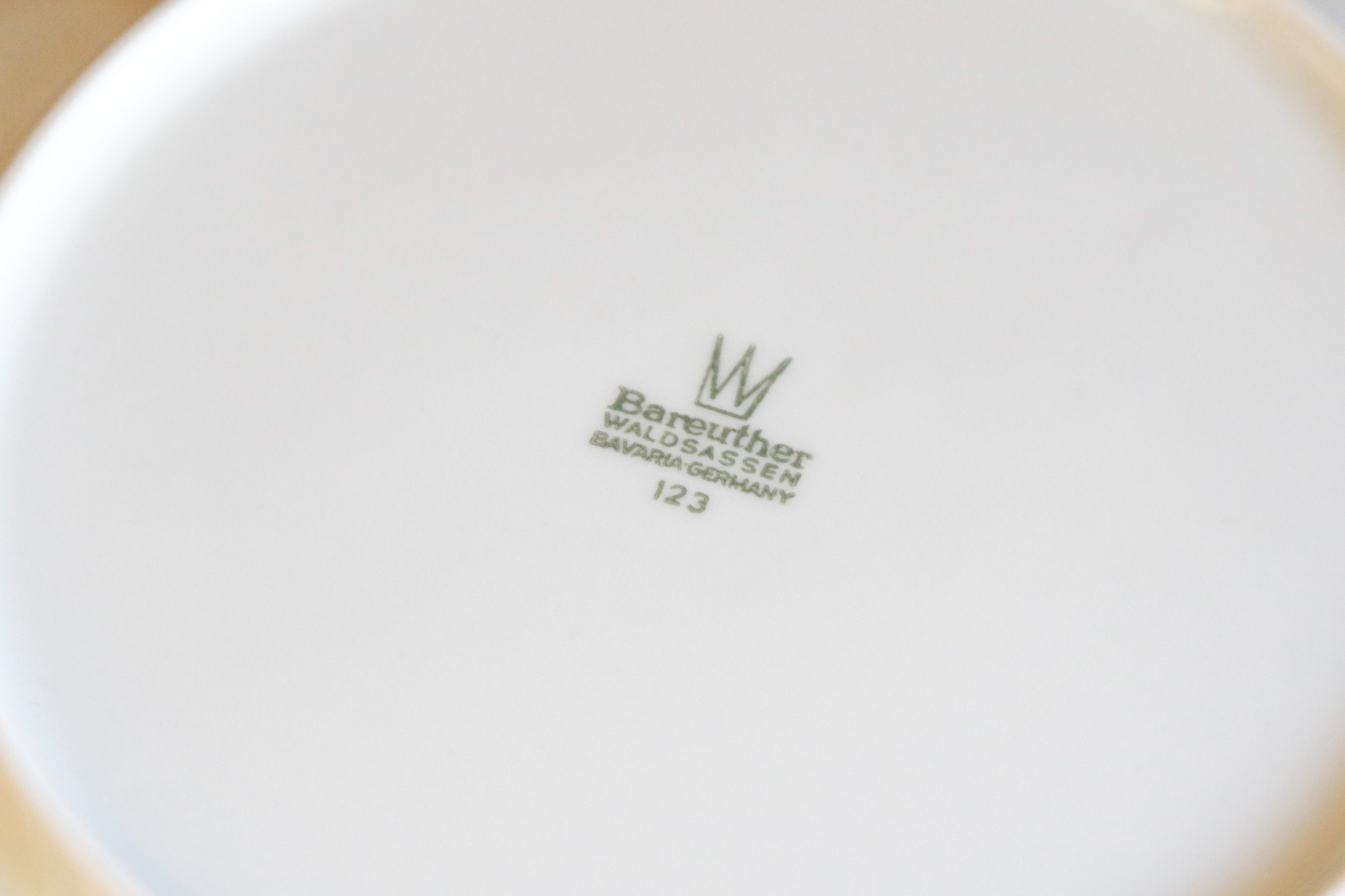 Set of Six Bareuther Waldsassen Luncheon Plates