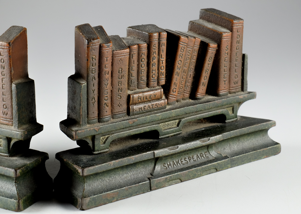 Vintage Cast Iron "Shakespeare" Bookends
