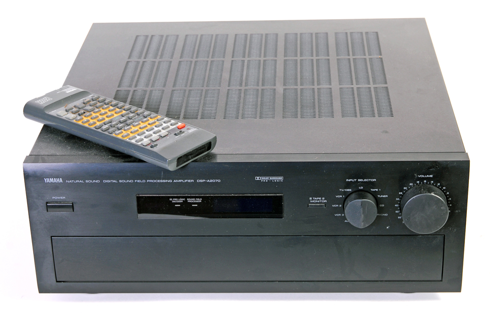 Yamaha DSP-A2070 Amplifier
