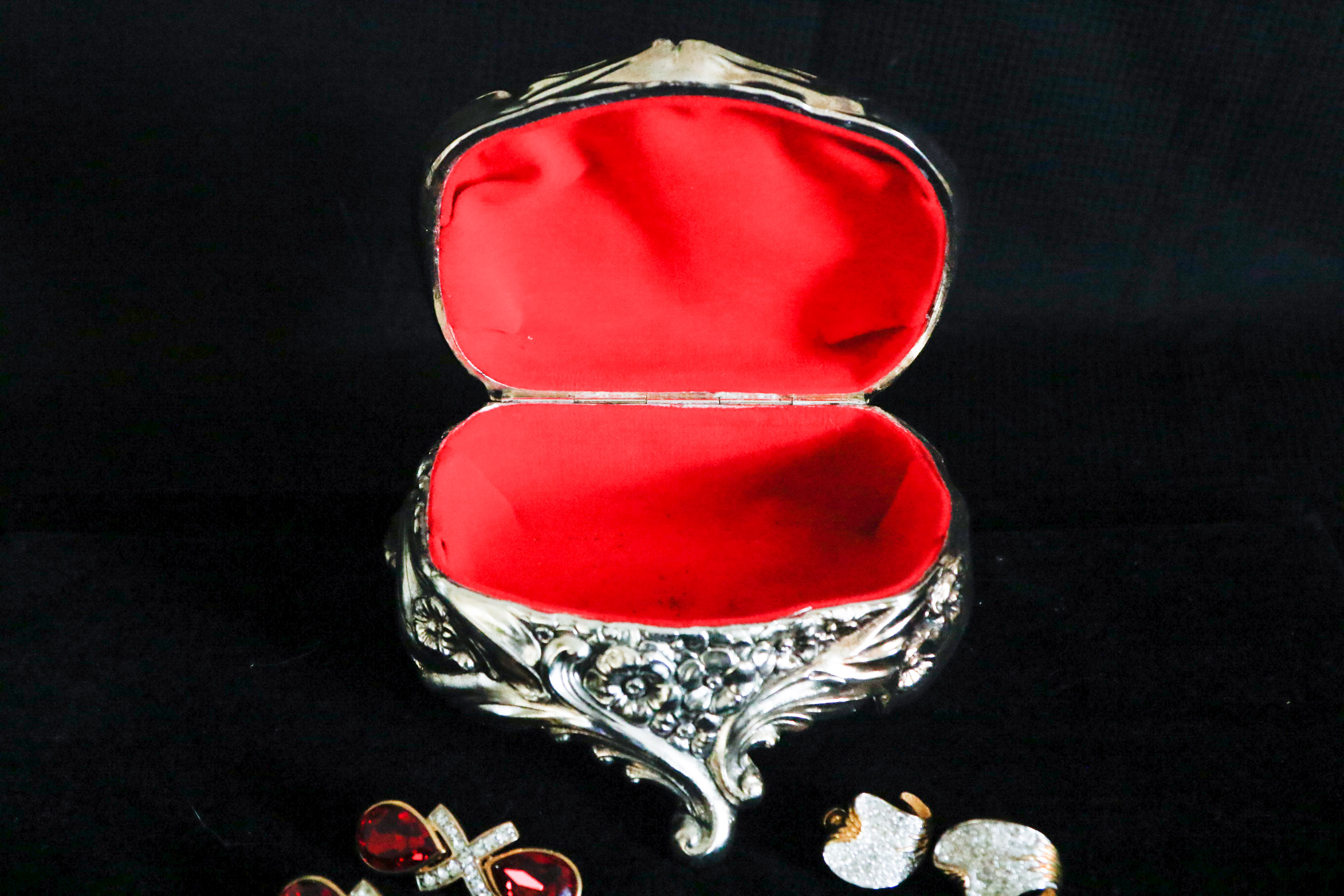Jomaz & Les Bernard Costume Earrings with Silver Plate Heart Box