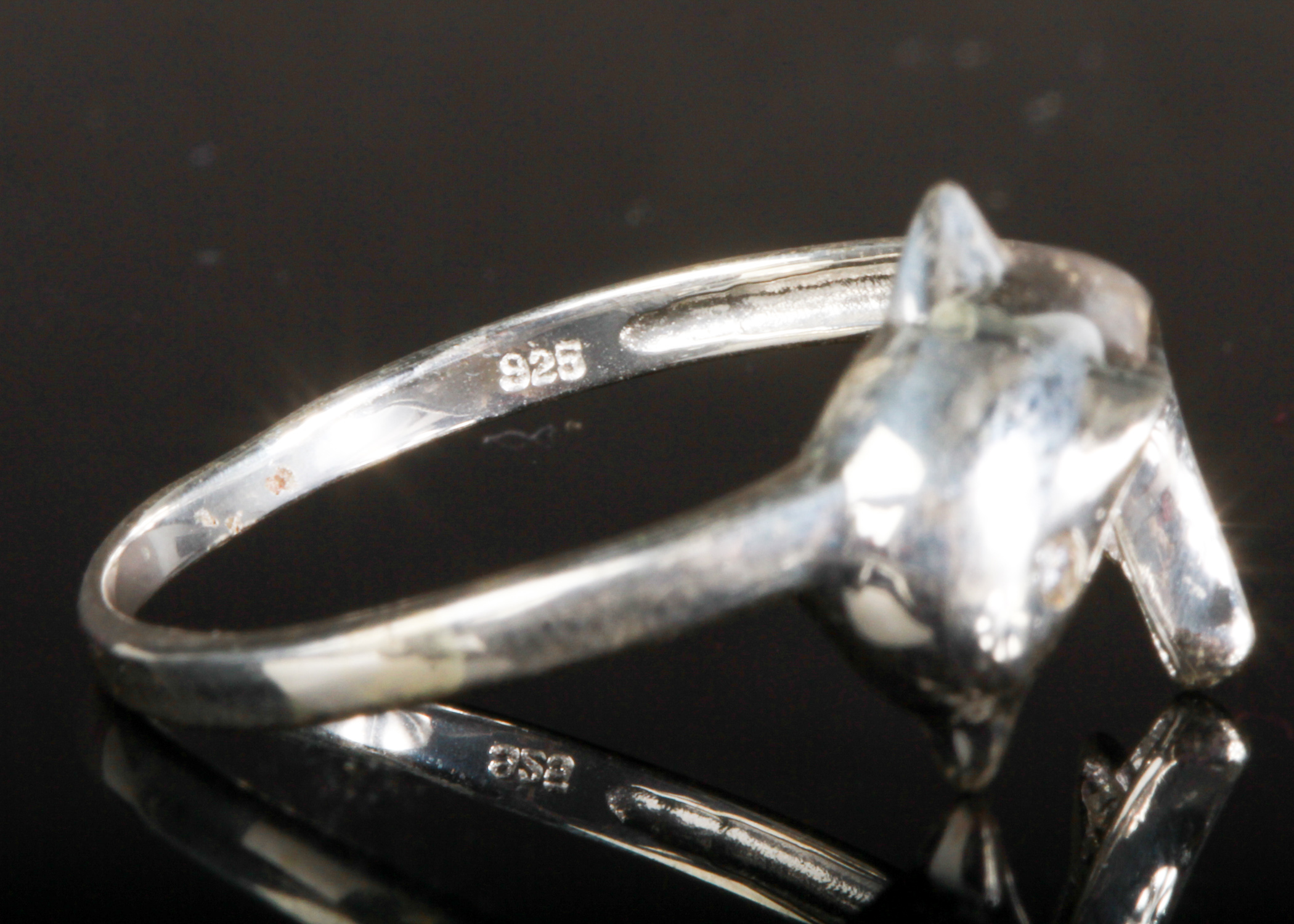 925 Silver Dolphin Ring with Rhinestone Eye