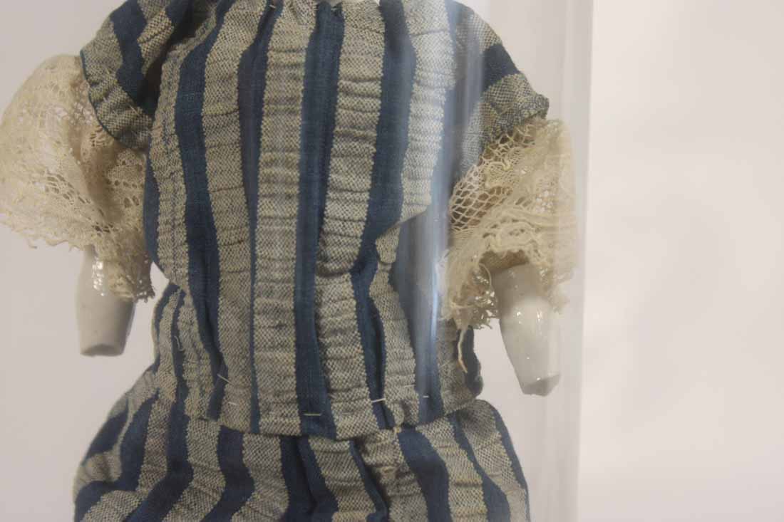 Antique Lowbrow Type China Head Doll