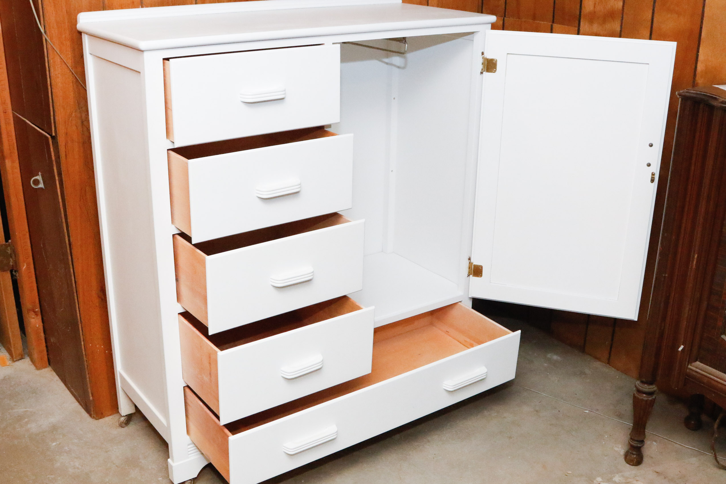 Edison Furniture Little Folks Chifferobe Changing Table