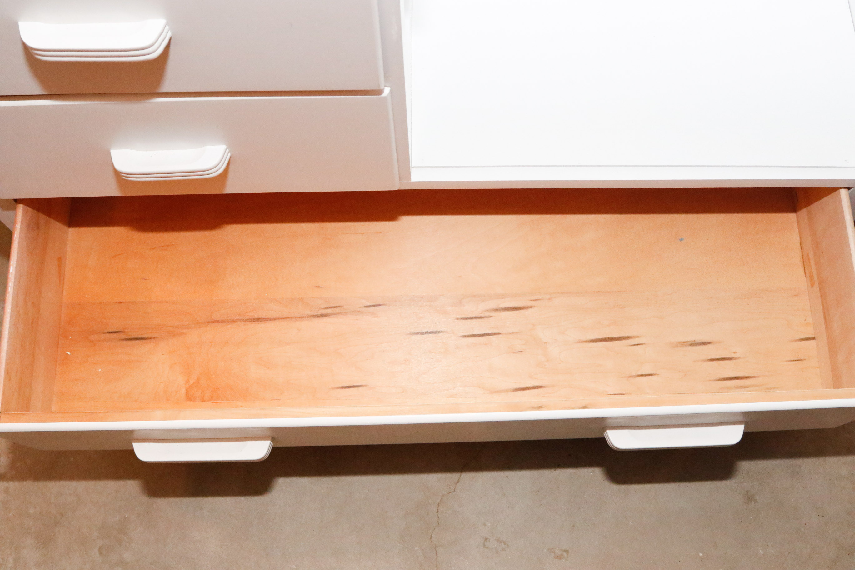 Edison Furniture Little Folks Chifferobe Changing Table