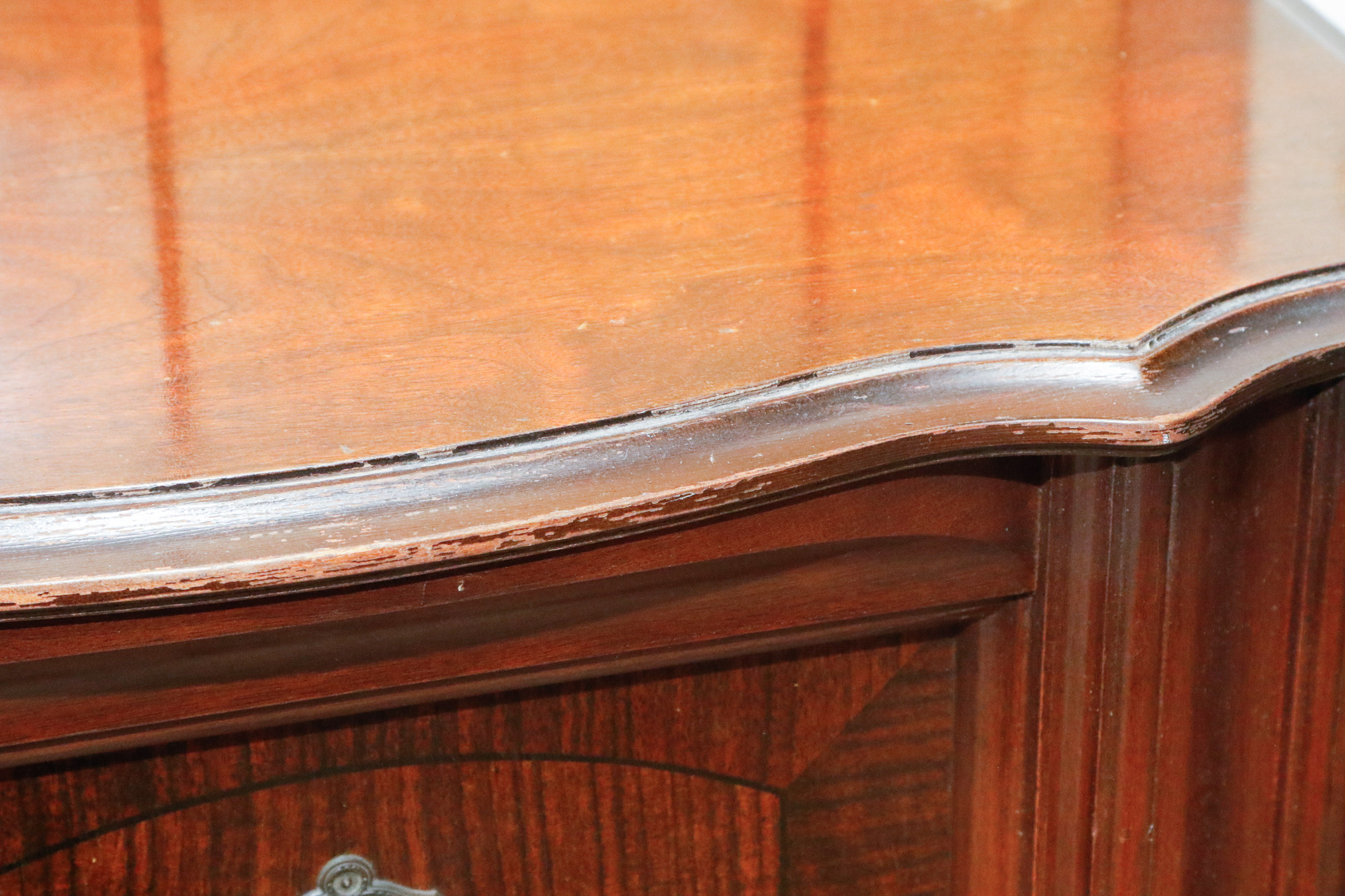 United American Bosch Super-Heterodyne Radio