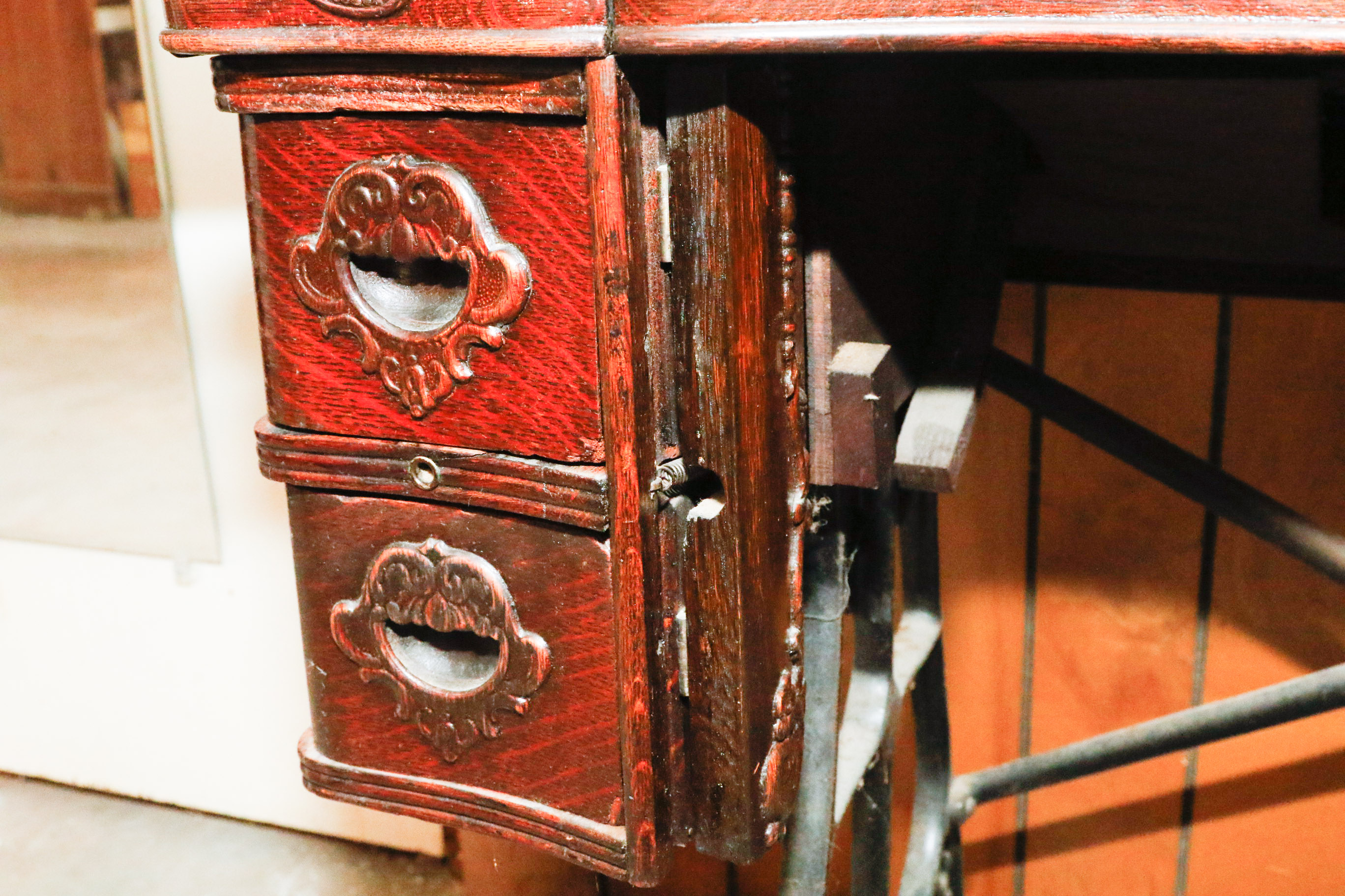 Antique White Rotary Treadle Sewing Table