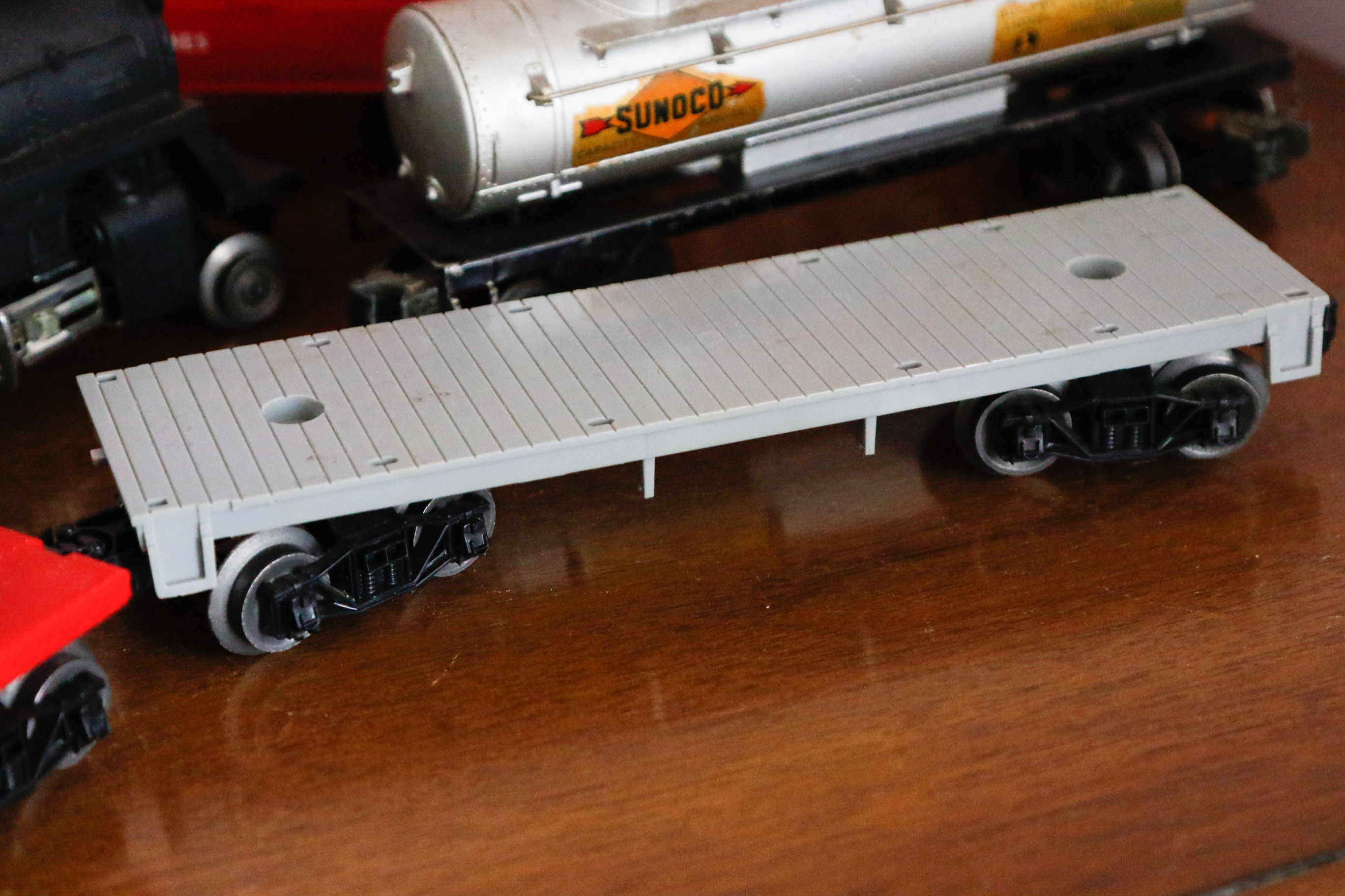 Vintage Lionel Train Outfit and Accessories