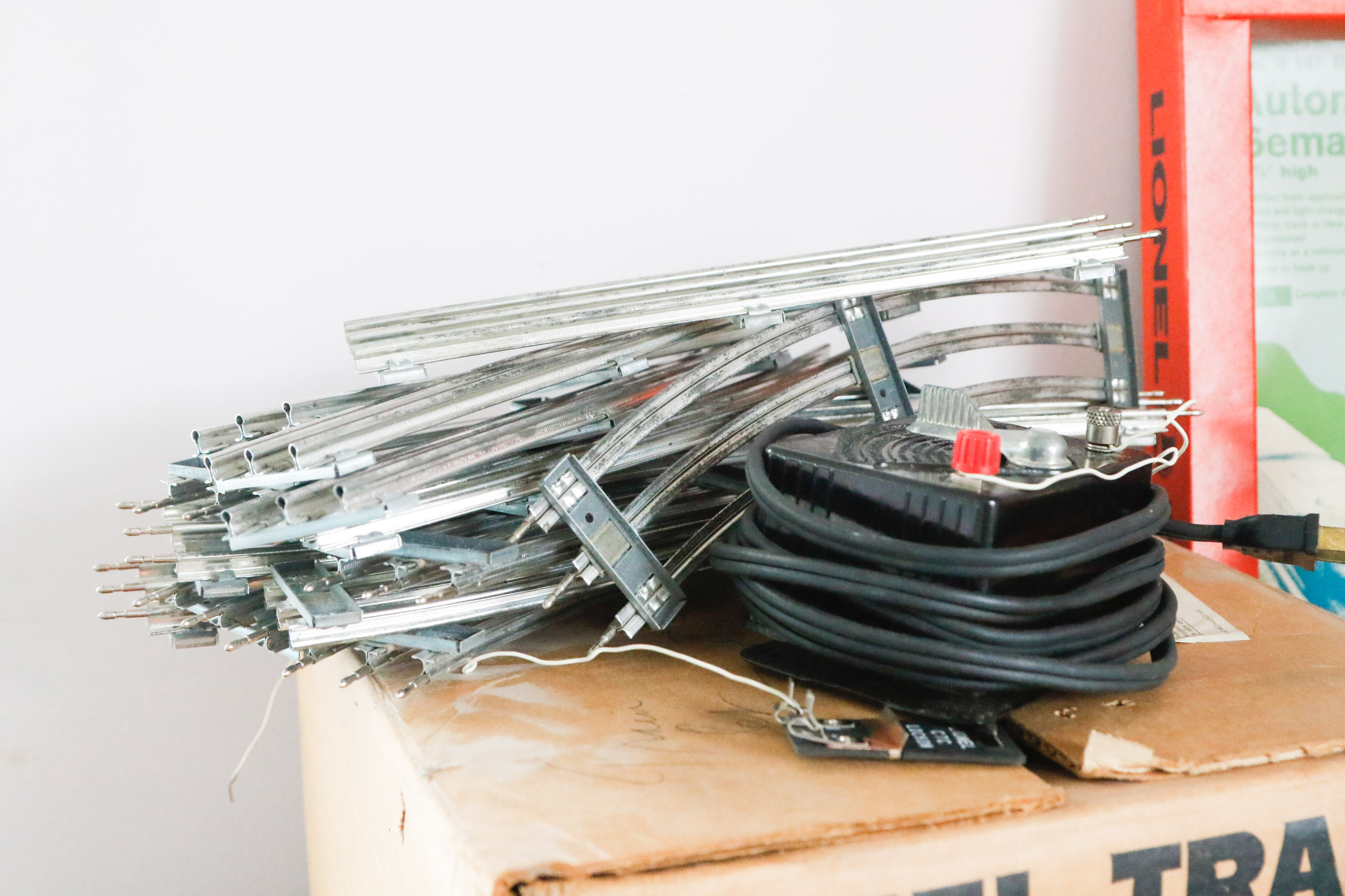 Vintage Lionel Train Outfit and Accessories