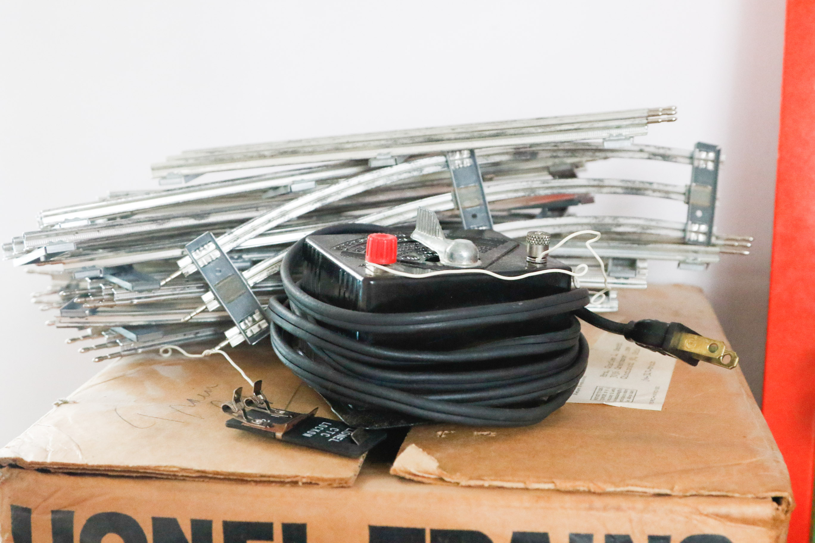 Vintage Lionel Train Outfit and Accessories