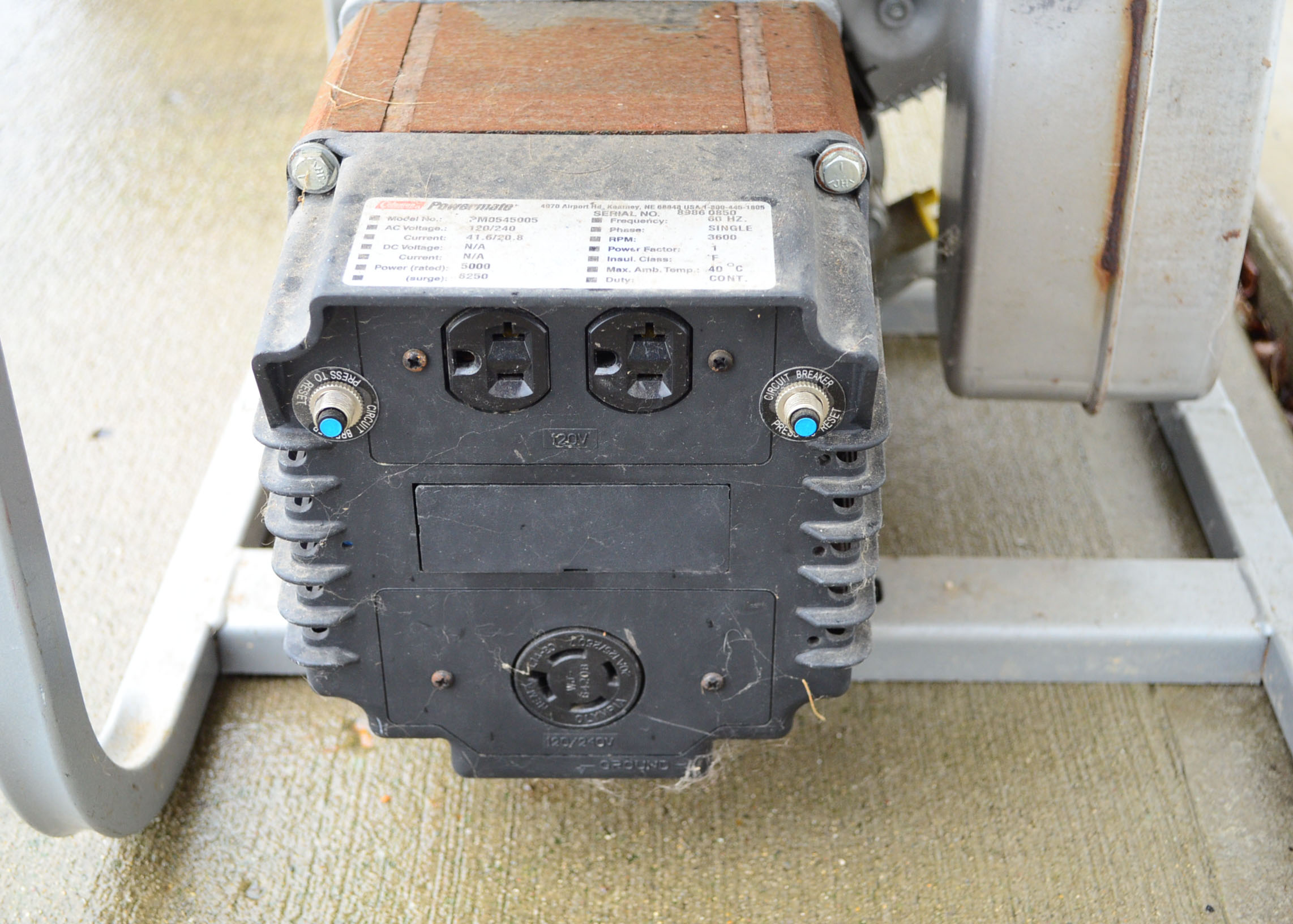 Coleman Powermate 6250 Generator