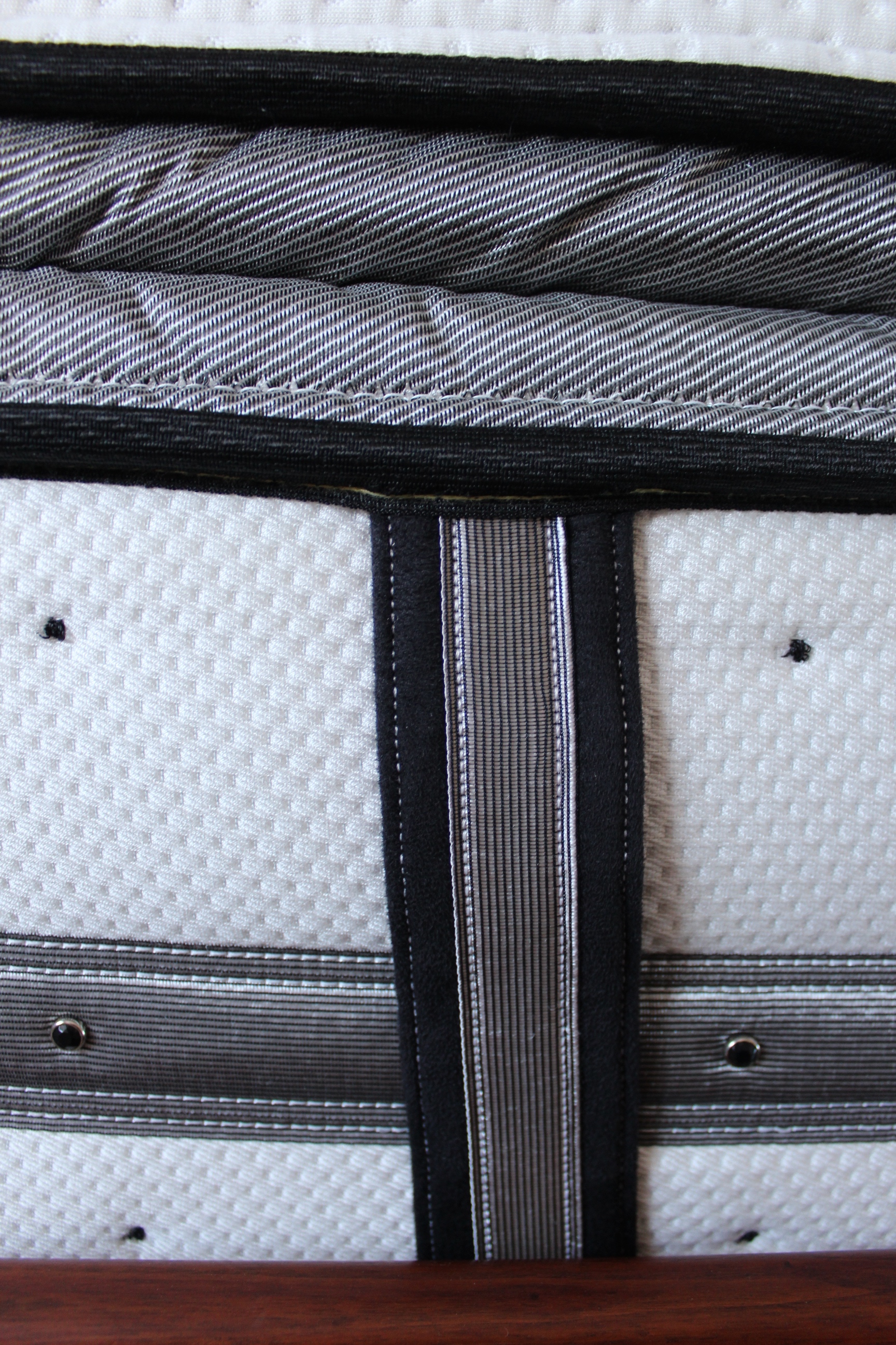 Simmons Beautyrest Black Mattress