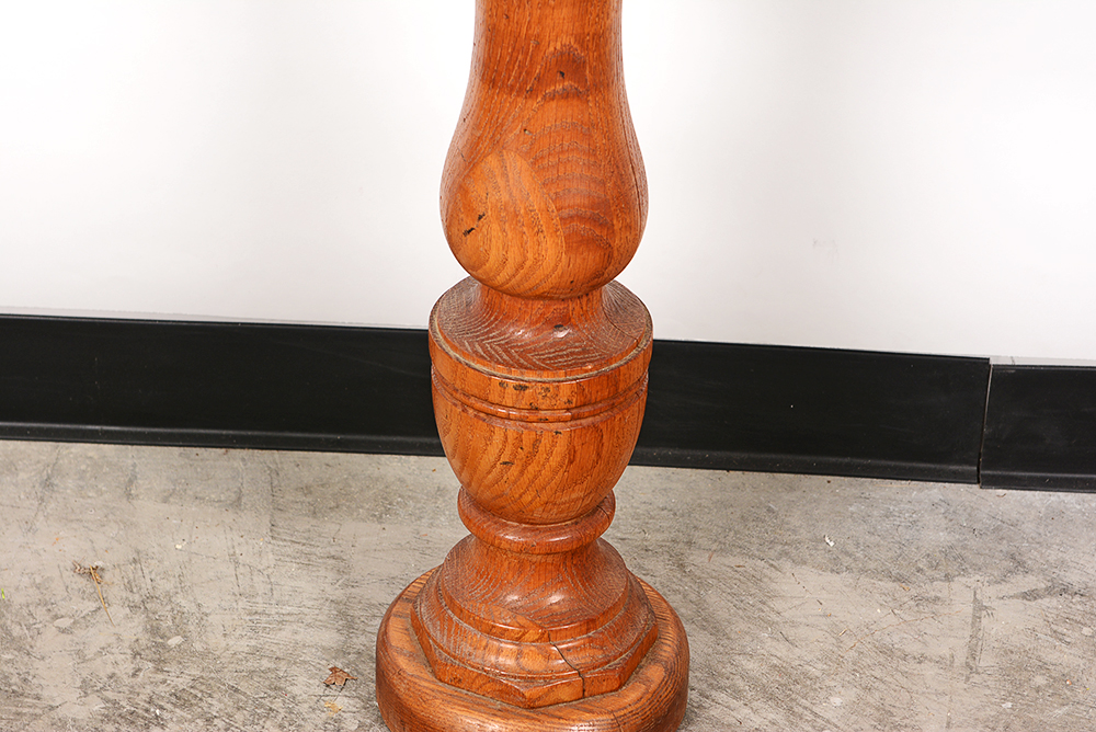 Oak Turned Pedestal Plant Stand