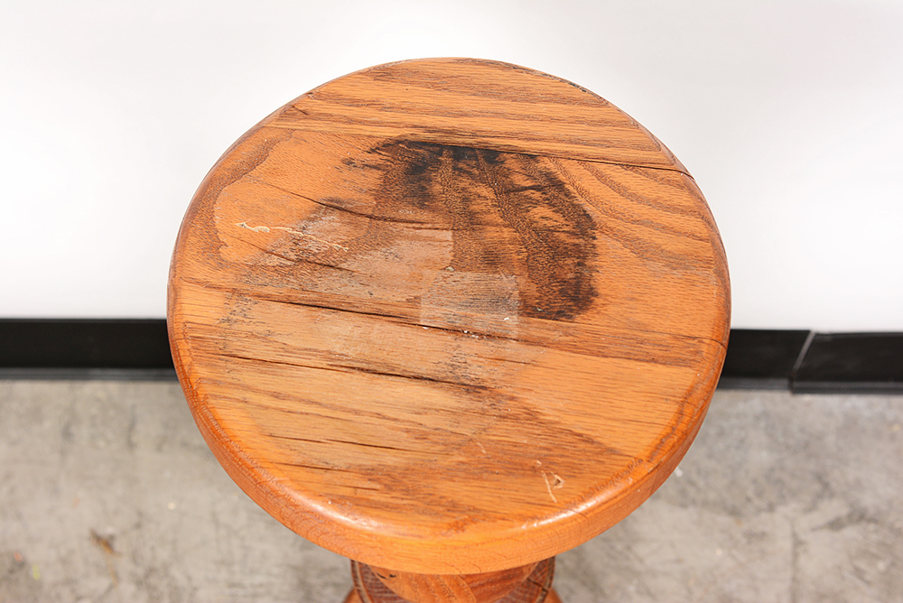 Oak Turned Pedestal Plant Stand